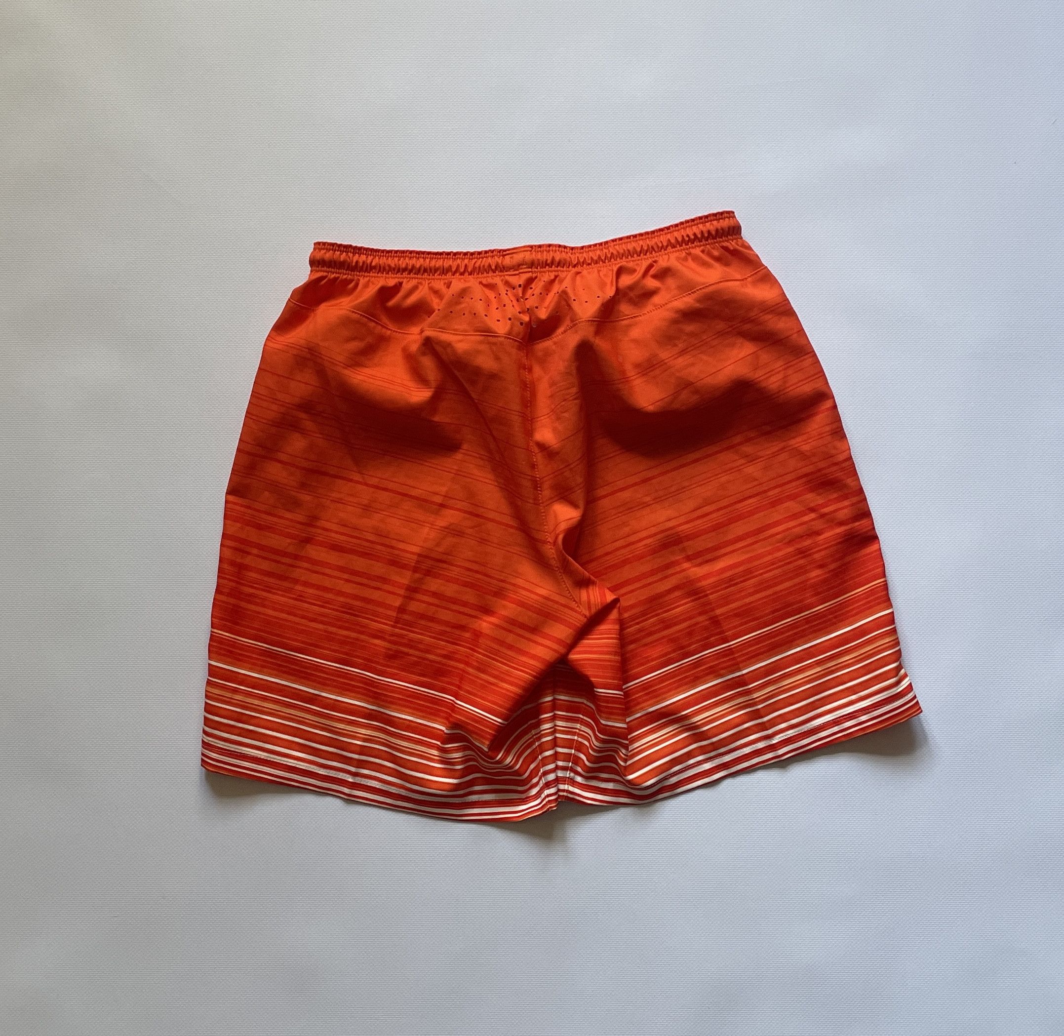 Nike Netherlands Home Football Shorts 2015 2016 Soccer Size US 32 / EU 48 - 2 Thumbnail