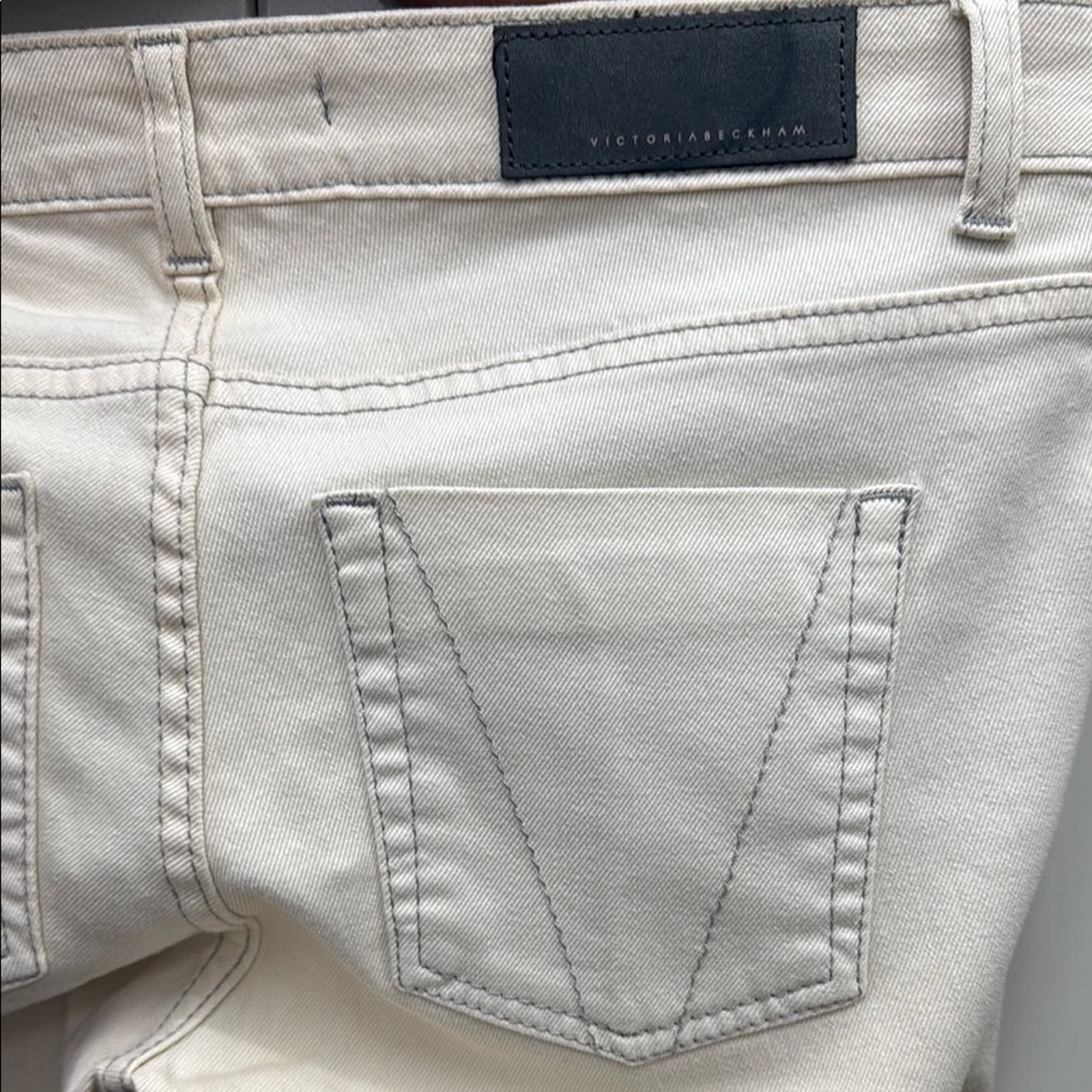 Victoria Beckham NWT Victoria Beckham Women's Cream Skinny Jeans Size 27 Size 27" / US 4 / IT 40 - 6 Thumbnail