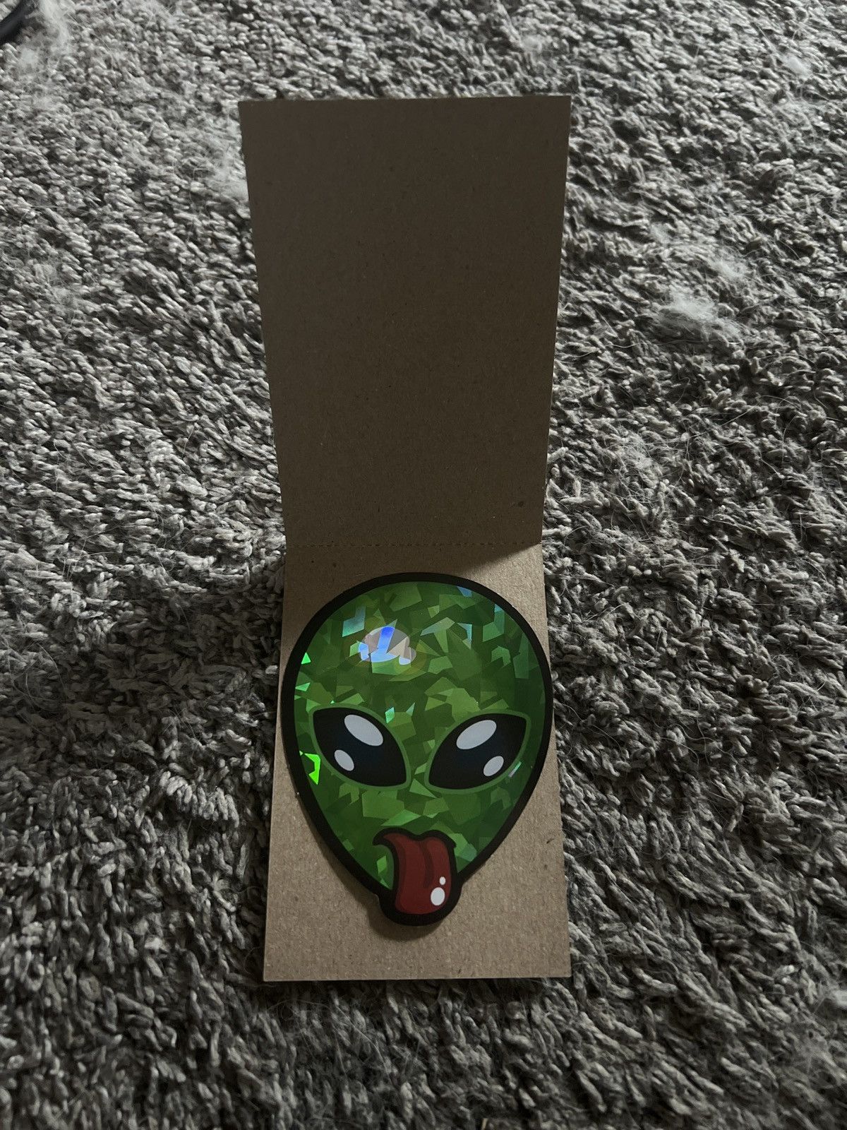 Hypebeast × Vintage Declassified Alien Files Series 1 Sticker Size ONE SIZE - 1 Thumbnail