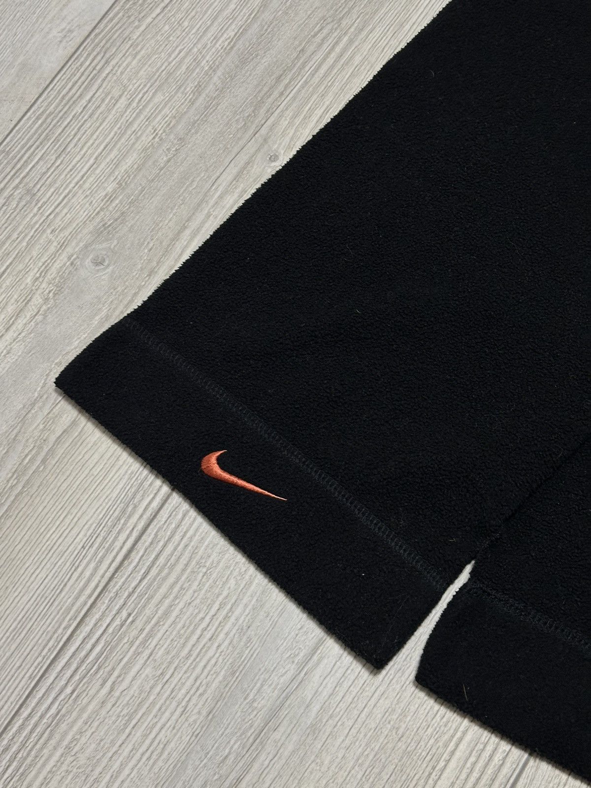 Vintage Vintage Nike ACG Y2K Scarf Shawl Winter Ski Surf Style USA Size ONE SIZE - 2 Thumbnail
