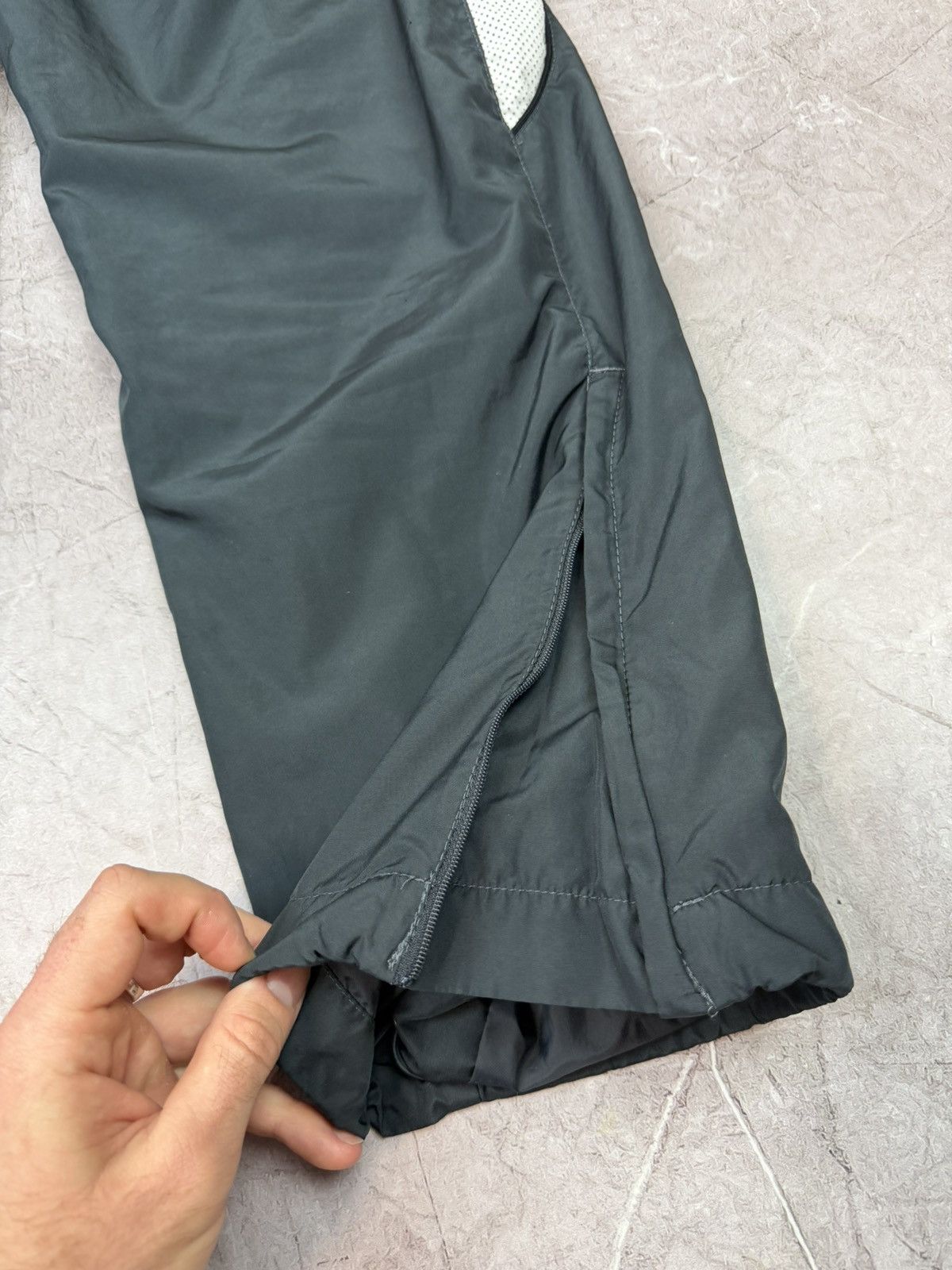 Japanese Brand Nike Vintage Pants Baggy Sweatpants Drill Japanese Hype Y2K Size US 30 / EU 46 - 13 Thumbnail