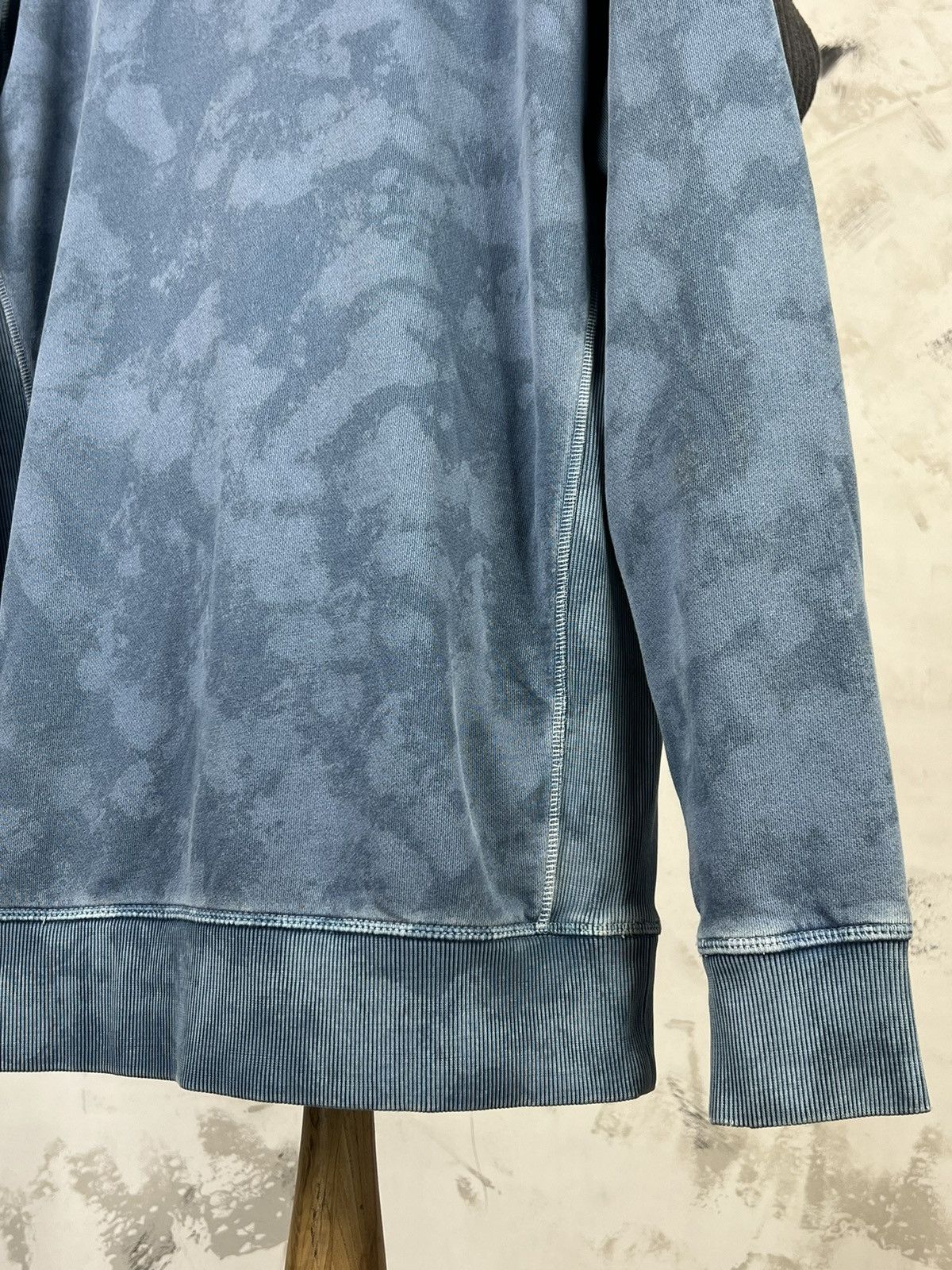 Hugo Boss Hugo Boss Custom Crewneck Sweatshirt Size L Size US L / EU 52-54 / 3 - 5 Thumbnail