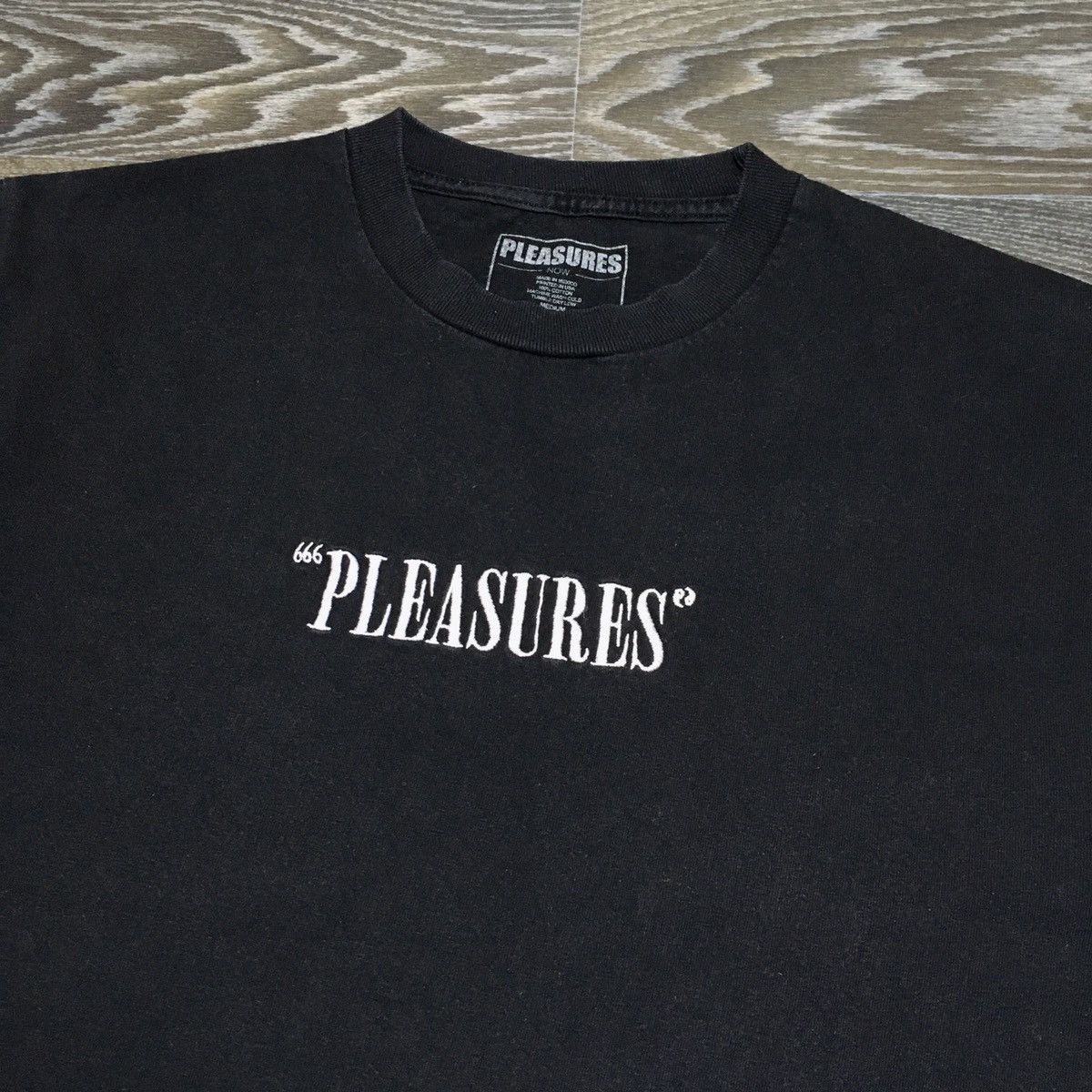 Pleasures PLEASURES 666 Ying Yang Embroidery Logo T-shirt Size US M / EU 48-50 / 2 - 2 Thumbnail
