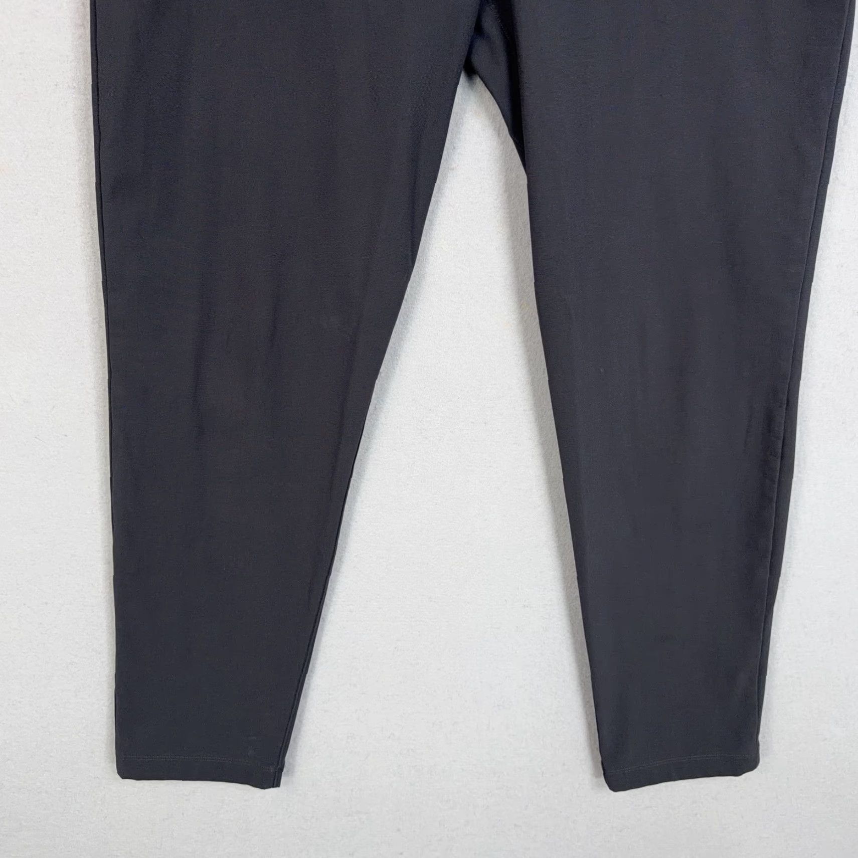 Lululemon Lululemon Pants Mens 34 ABC Slim Fit Tech Chino Golf Stretch Grey Size US 34 / EU 50 - 3 Thumbnail