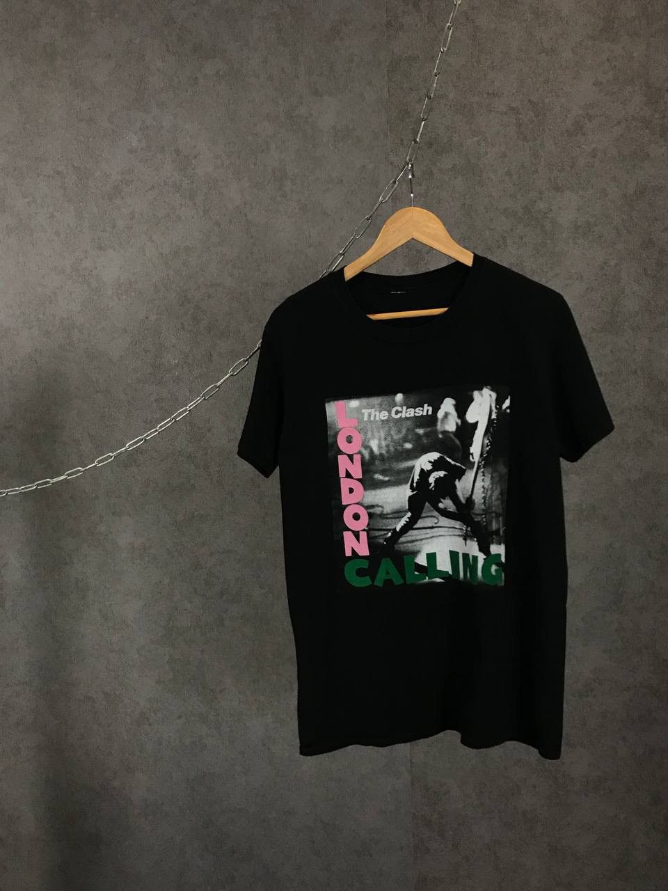 Band Tees The Clash London Calling rock band tee Size US M / EU 48-50 / 2 - 1 Thumbnail