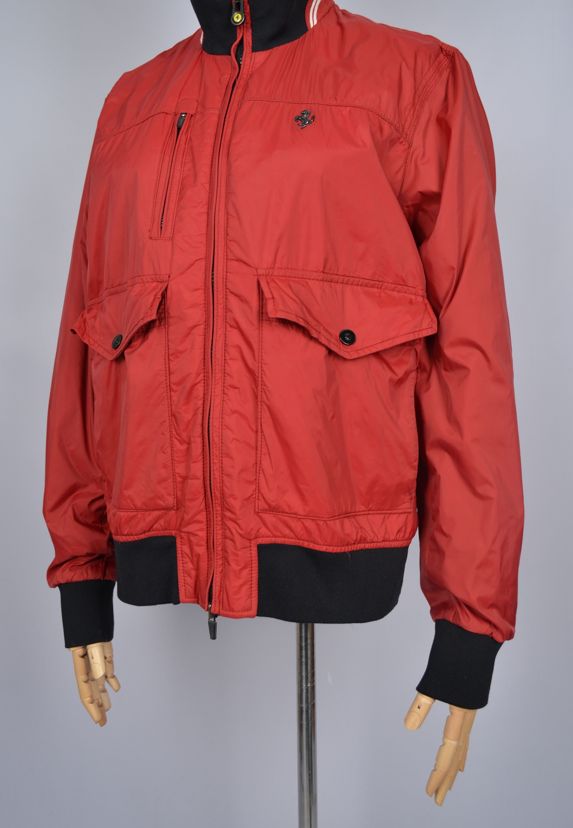 Ferrari × Formula 1 Ferrari Scuderia F1 Red Jacket Nylon Logo Tyvek Lining Sz M Size M / US 6-8 / IT 42-44 - 8 Thumbnail