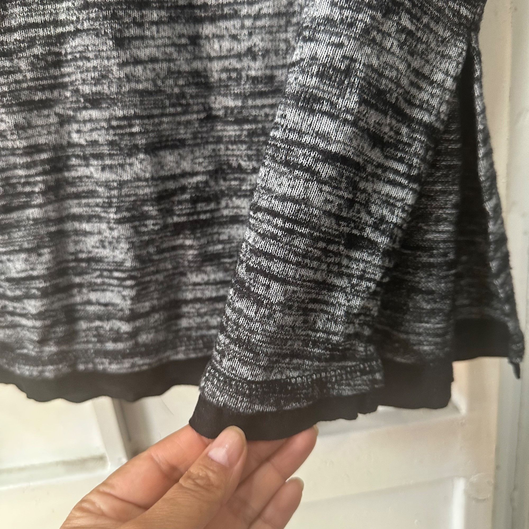 Other ✨Democracy XS Womens Large Cowl Neck Knit Top Tunic Gray Bla Size XS / US 0-2 / IT 36-38 - 5 Thumbnail