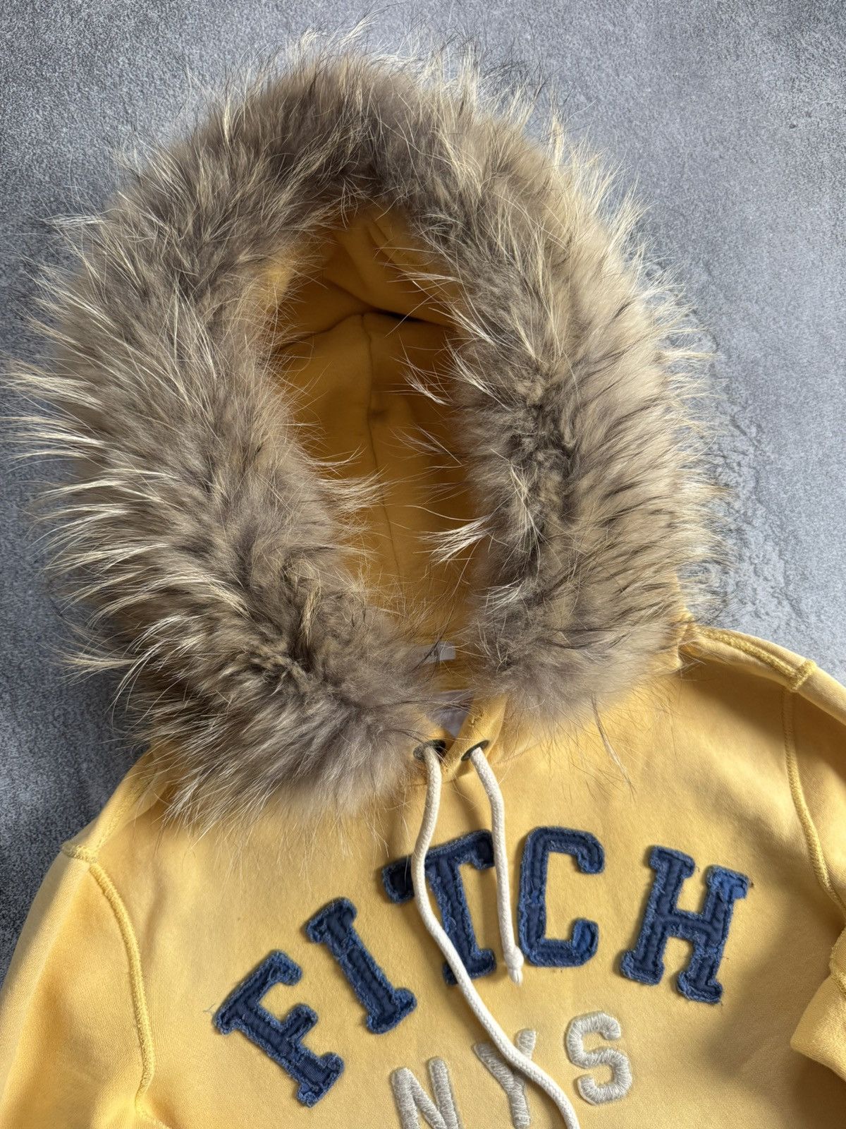 Abercrombie & Fitch Abercrombie & Fitch Y2K Fur Faux hoodie if six was nine LGB Size M / US 6-8 / IT 42-44 - 4 Thumbnail