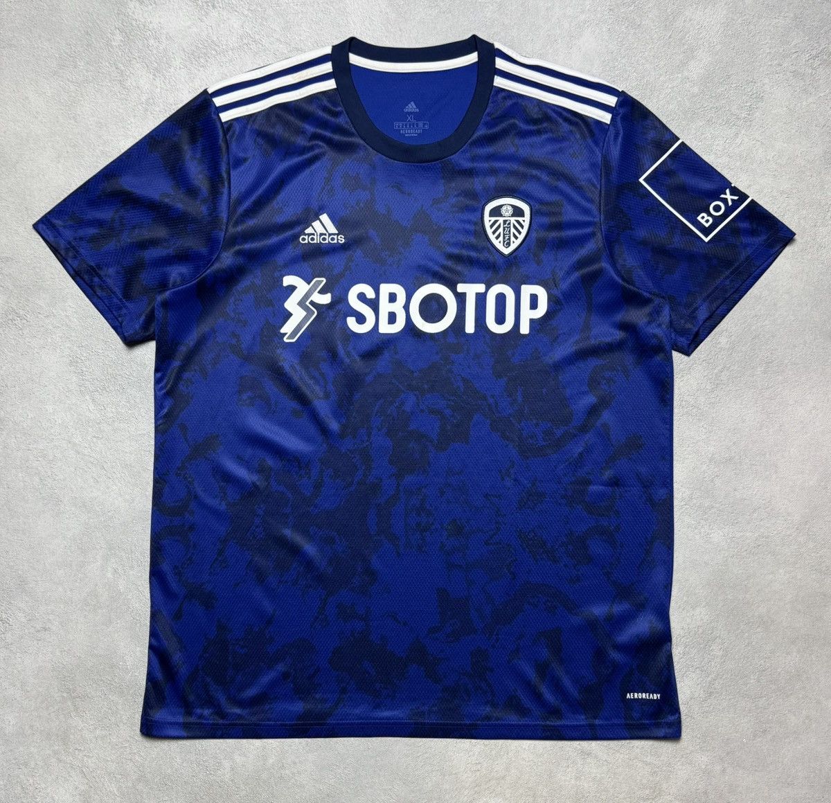 Adidas Leeds United 2021 2022 Away Shirt Soccer Jersey Adidas Size US XL / EU 56 / 4 - 1 Thumbnail