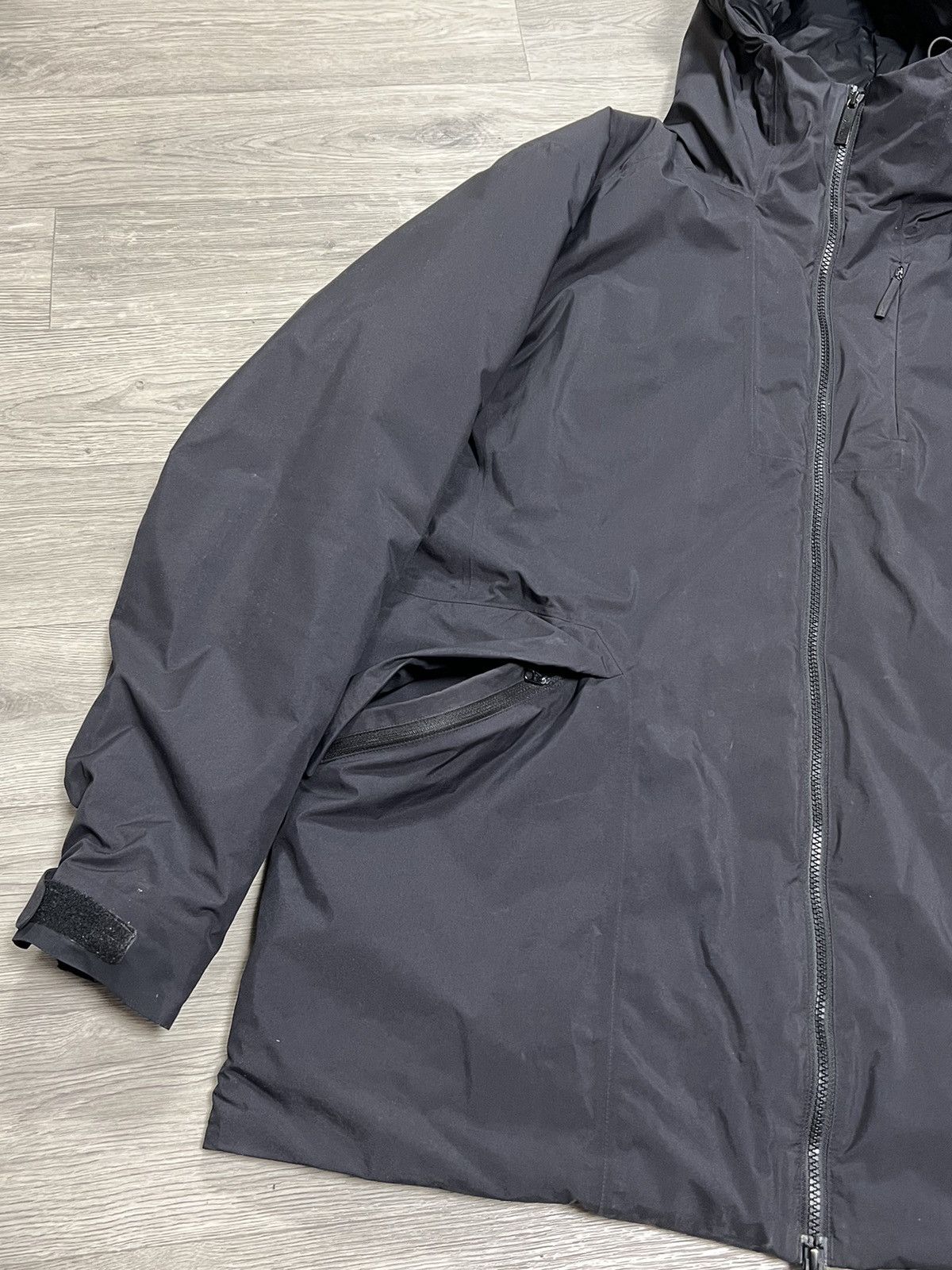 Arc'teryx Arcteryx wind stopper winter jacket men’s size L Size US L / EU 52-54 / 3 - 2 Thumbnail