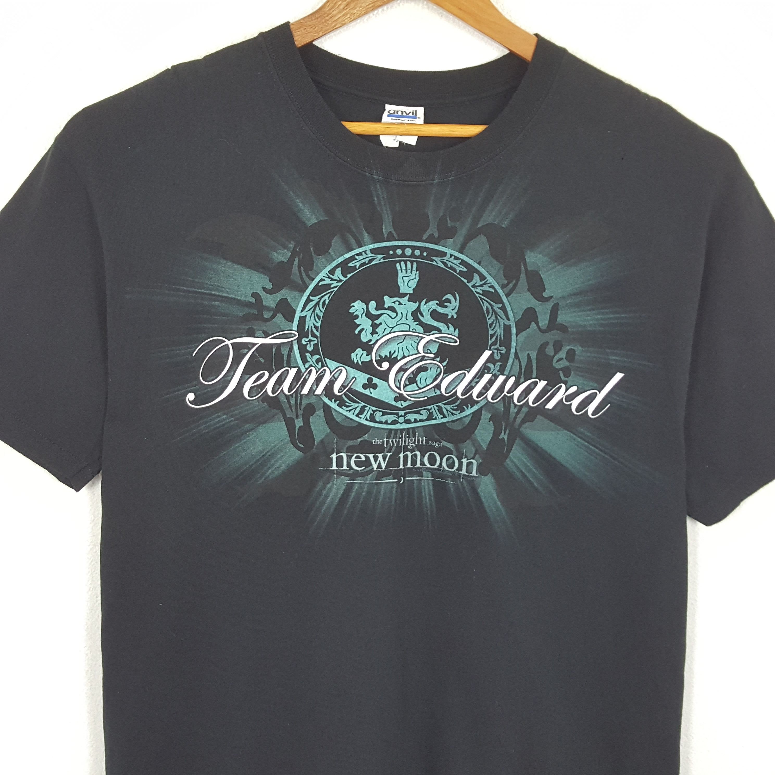 Vintage THE TWILIGHT SAGA NEW MOON Vampires Drama T-Shirts