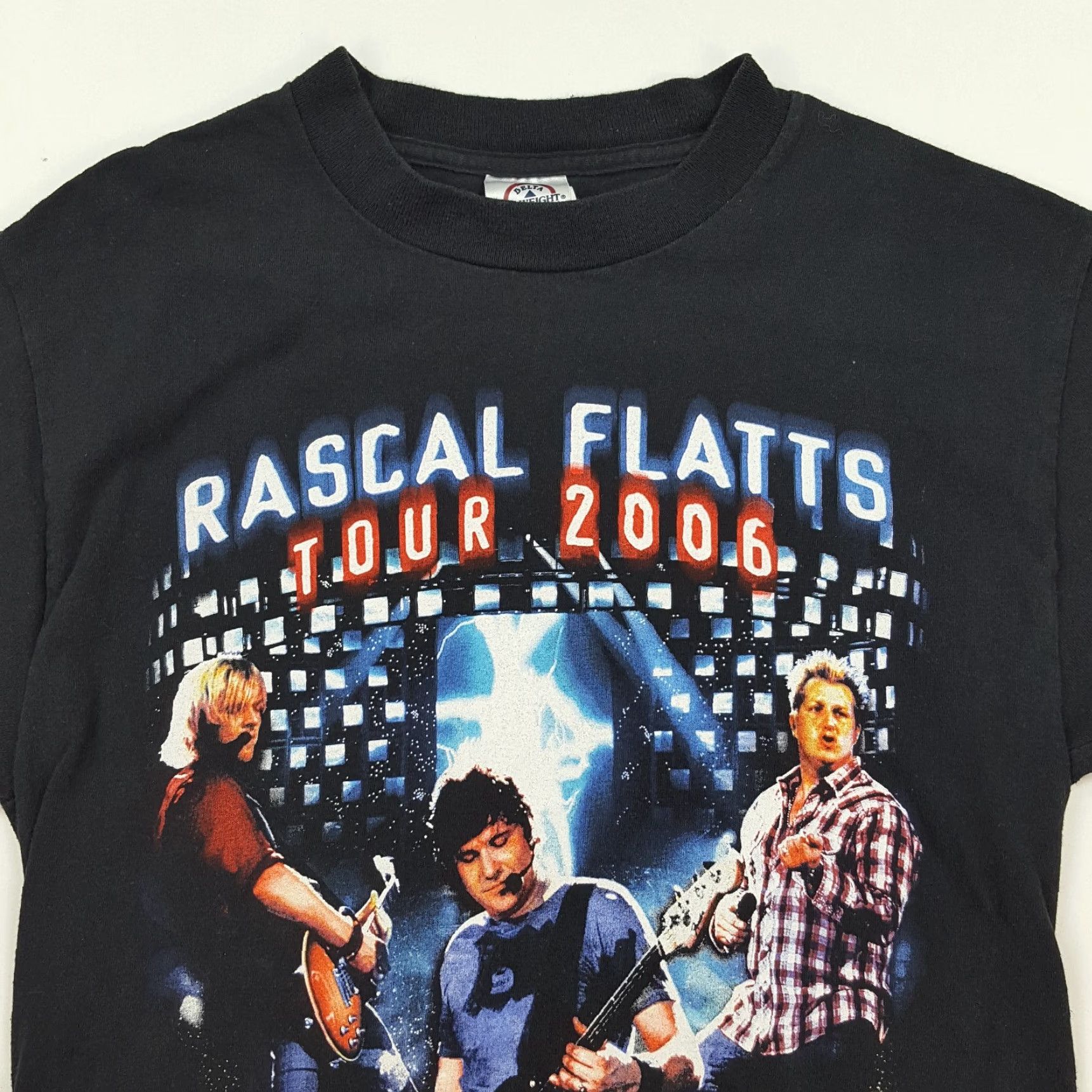 Delta VINTAGE Rascal Flats 2006 Tour T-Shirt XS Black Delta Shirt Men Size US XS / EU 42 / 0 - 3 Thumbnail