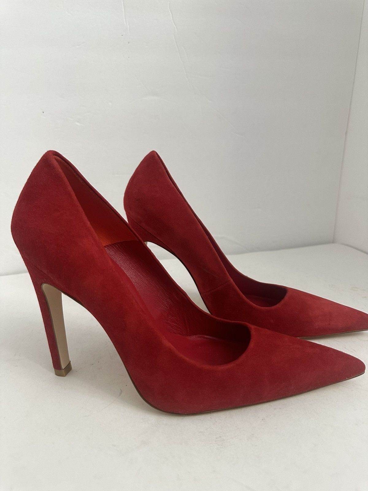 Good American Good American The Icon pointed toe pumps in red suede Size US 10 / IT 40 - 2 Thumbnail