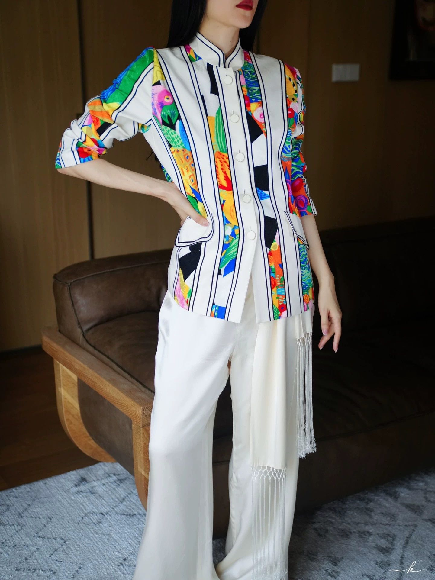 Louis Feraud Louis Feraud White Silk Jacquard Fruit Color-Block Blazer Size M / US 6-8 / IT 42-44 - 9 Thumbnail