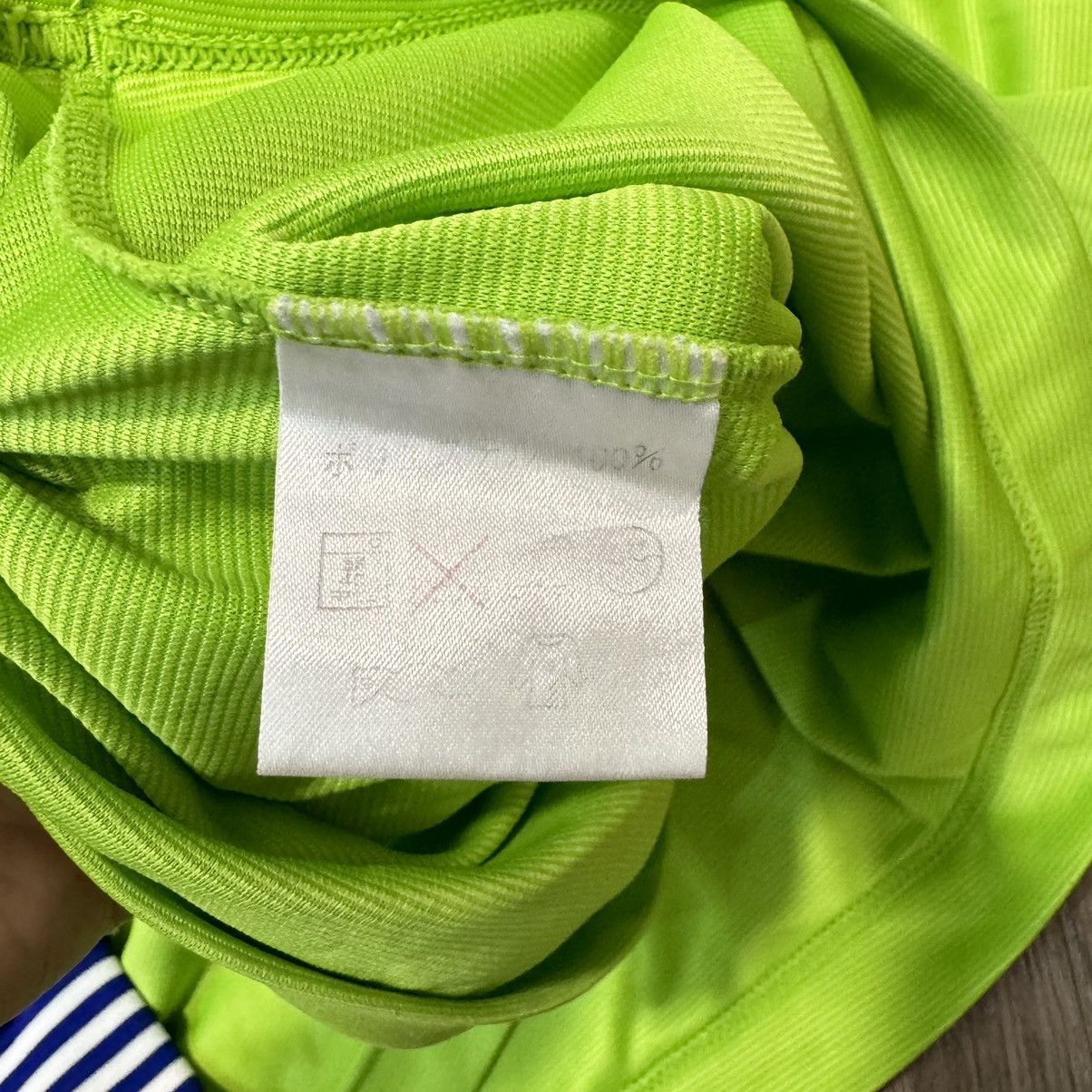 Japanese Brand Shonan Bellmare 05/06 Longsleeves home shirt #23 Size US L / EU 52-54 / 3 - 10 Thumbnail