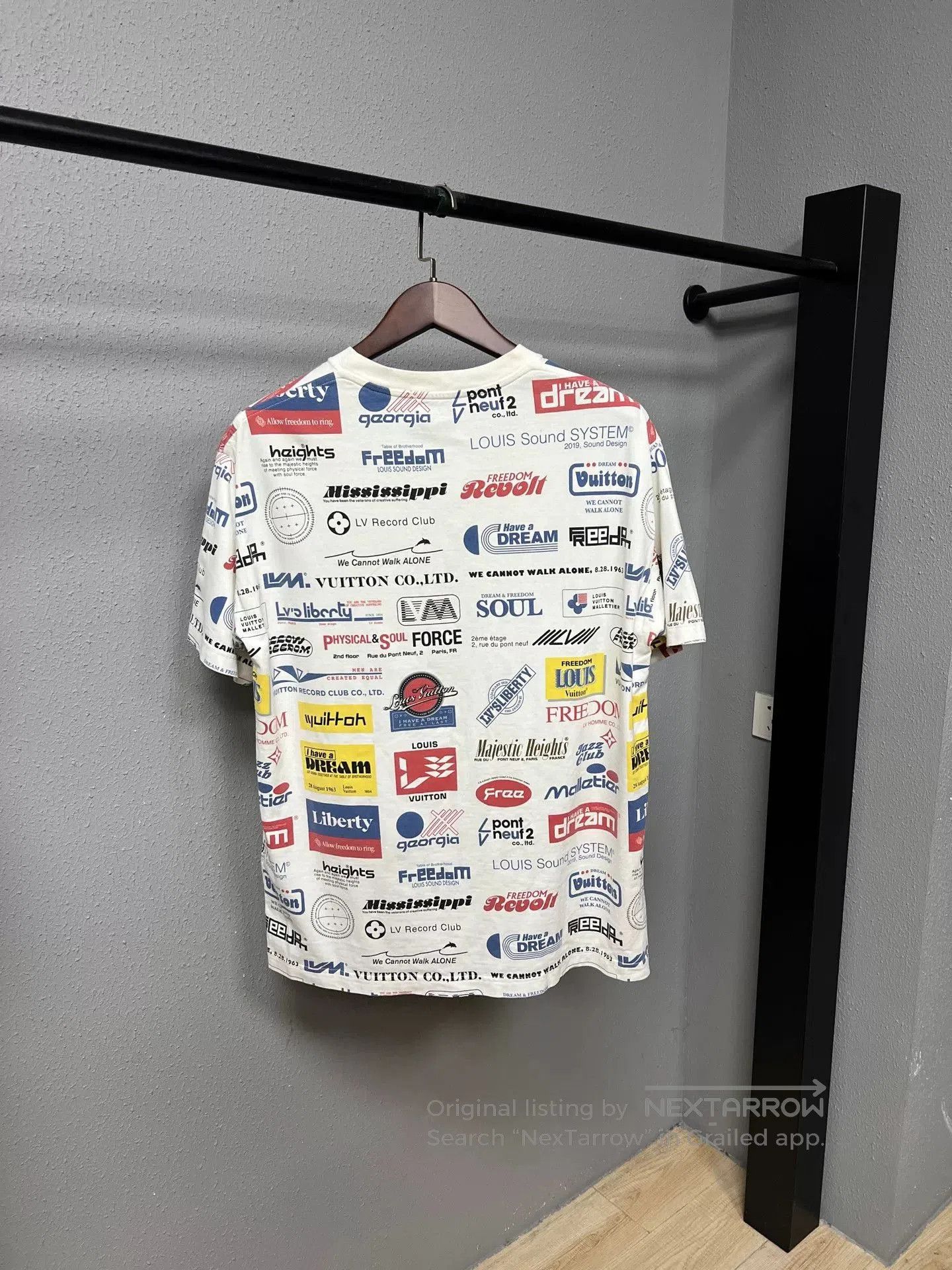 Louis Vuitton Louis Vuitton Martin Short Sleeve. Size US L / EU 52-54 / 3 - 2 Thumbnail