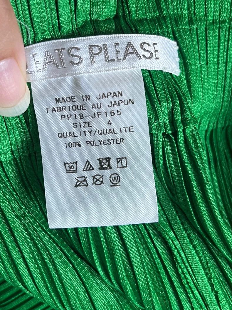 Issey Miyake Issey Miyake size:4 Green pleated kelp pants Size 22" - 4 Thumbnail