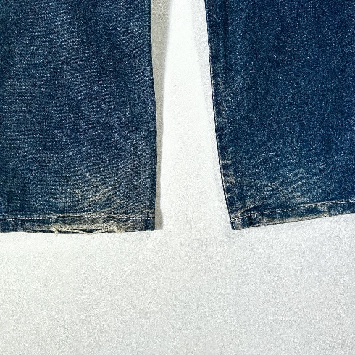 291295=Homme 🔻291295 = Homme Back Spellout Jeans🔻 Size US 31 - 5 Thumbnail