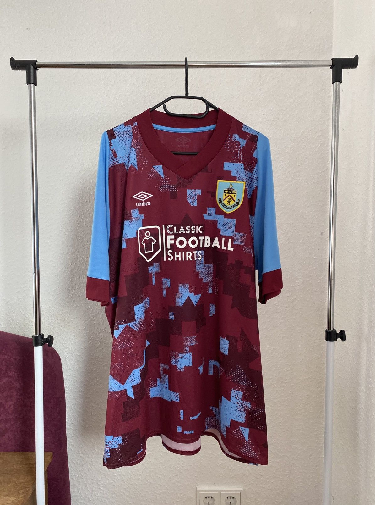 Umbro BURNLEY 2022 2023 Home Soccer Jersey Football Umbro Arsenal Size US XXL / EU 58 / 5 - 1 Thumbnail