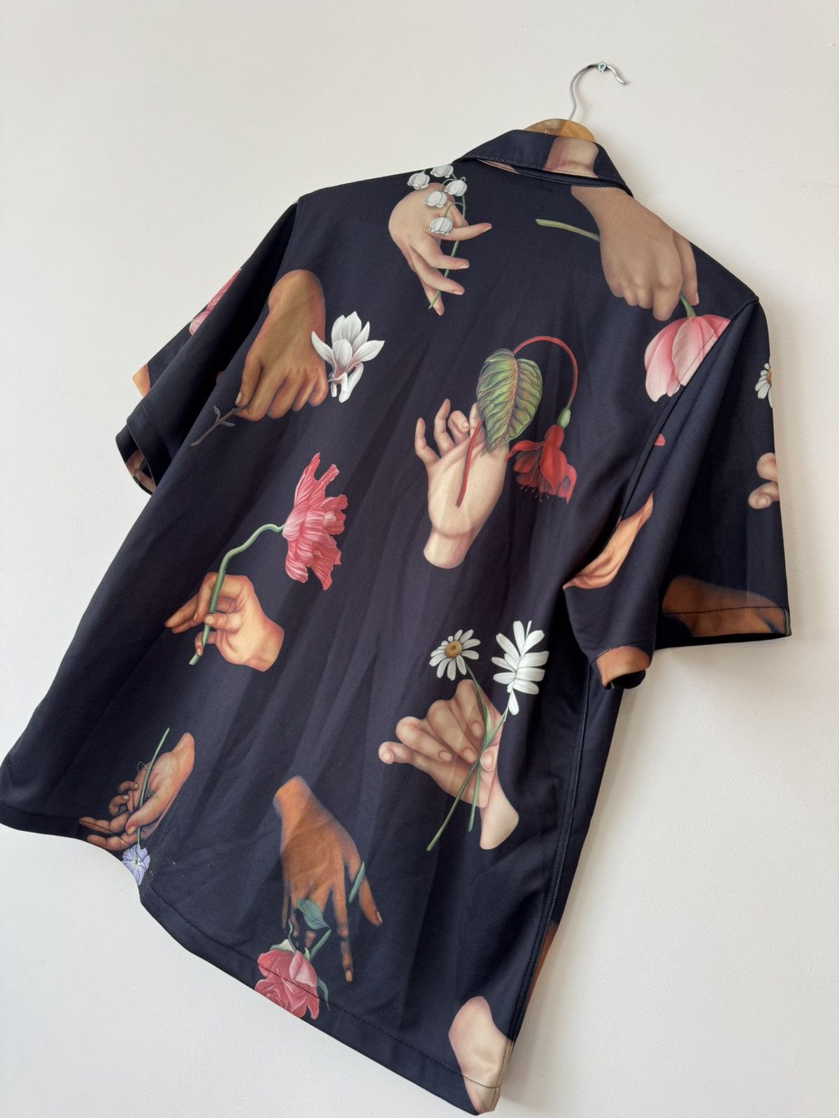 3.PARADIS 3.PARADIS 12 Ways Of Holding A Flower Shirt Size US M / EU 48-50 / 2 - 13 Thumbnail