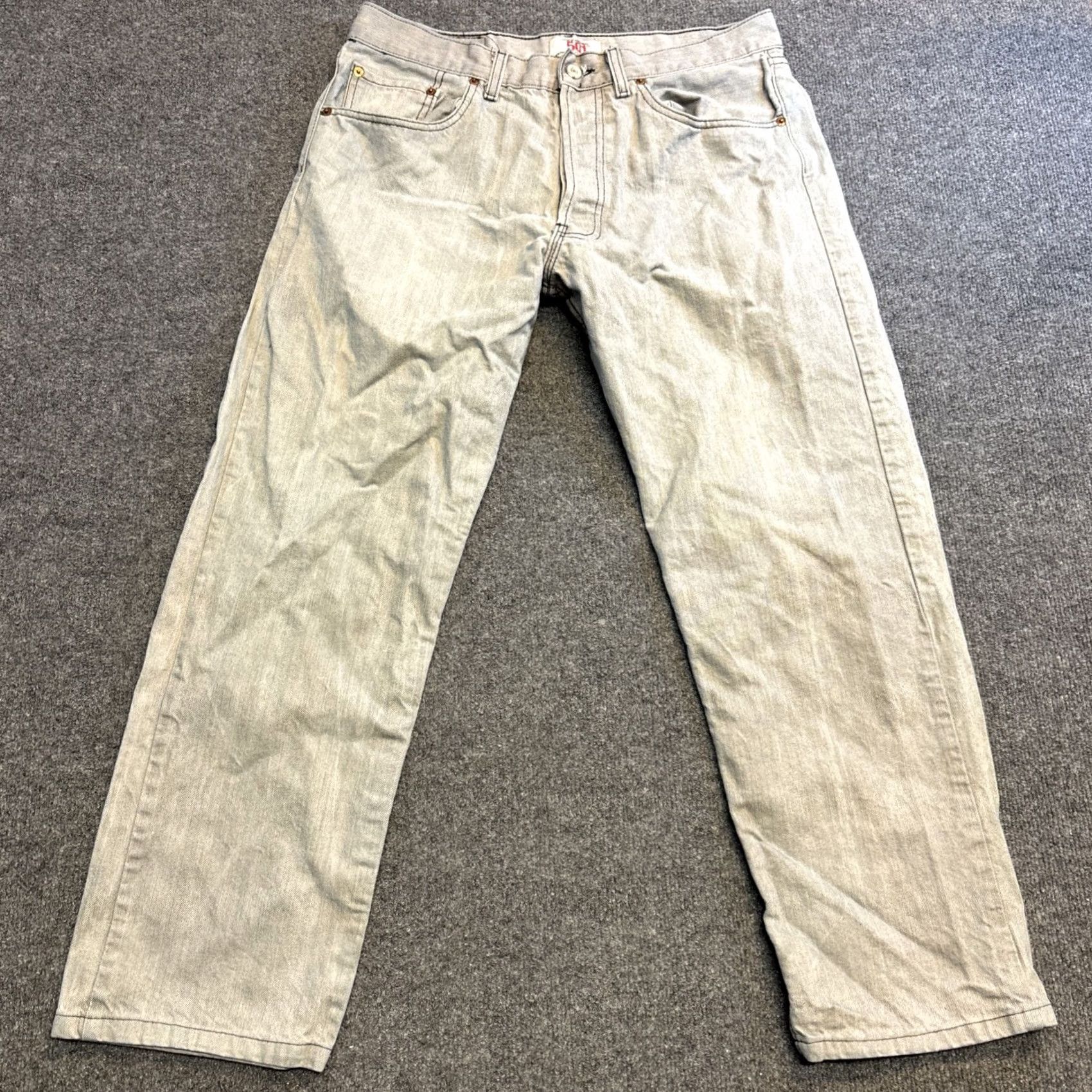 Levi's Levi's 501 Jeans Men 36x30 Button Fly Straight Gray Denim Regular Vintage? No. (Reworded for clarity) Size US 36 / EU 52 - 4 Thumbnail