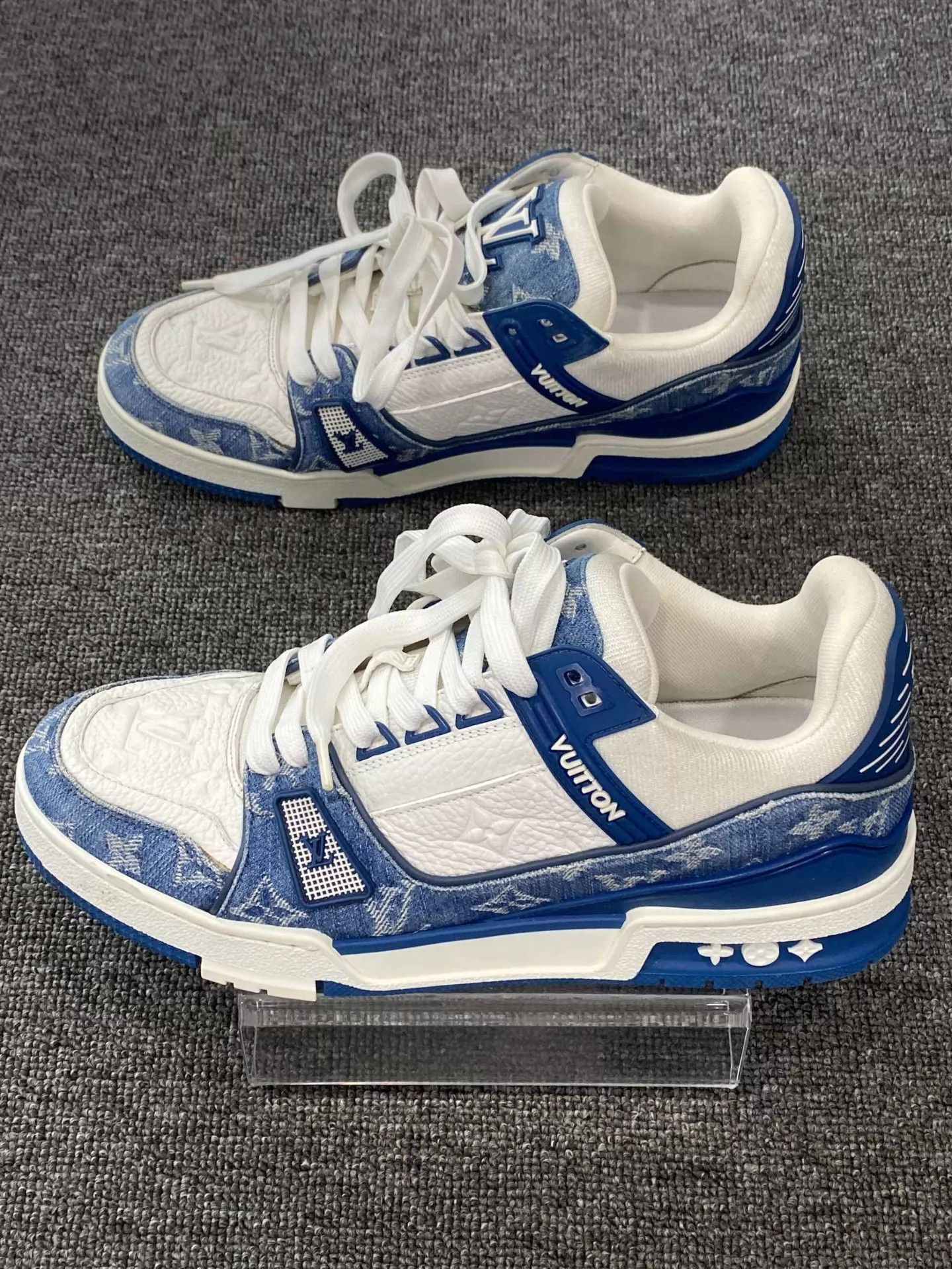 Louis Vuitton LV Blue/White Trainer 98 New 41.5 Size US 8.5 / EU 41-42 - 3 Thumbnail