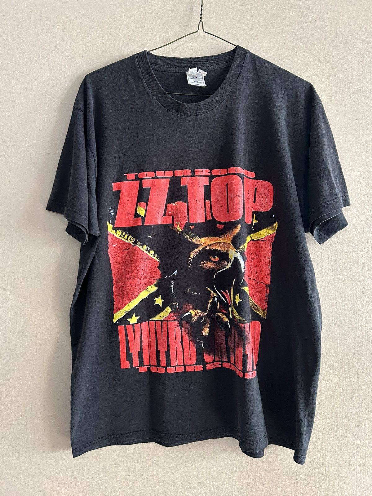 Band Tees × Vintage Lynyrd Skynyrd ZZ Top Tour t-shirt 2000 Size US XL / EU 56 / 4 - 1 Thumbnail