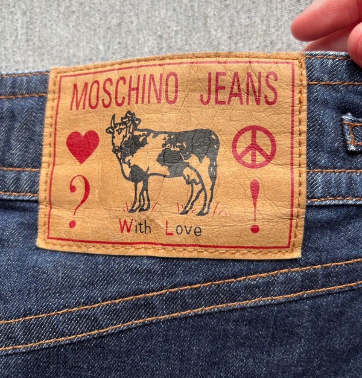 Moschino Moschino jean skirt Size 28" / US 6 / IT 42 - 3 Thumbnail