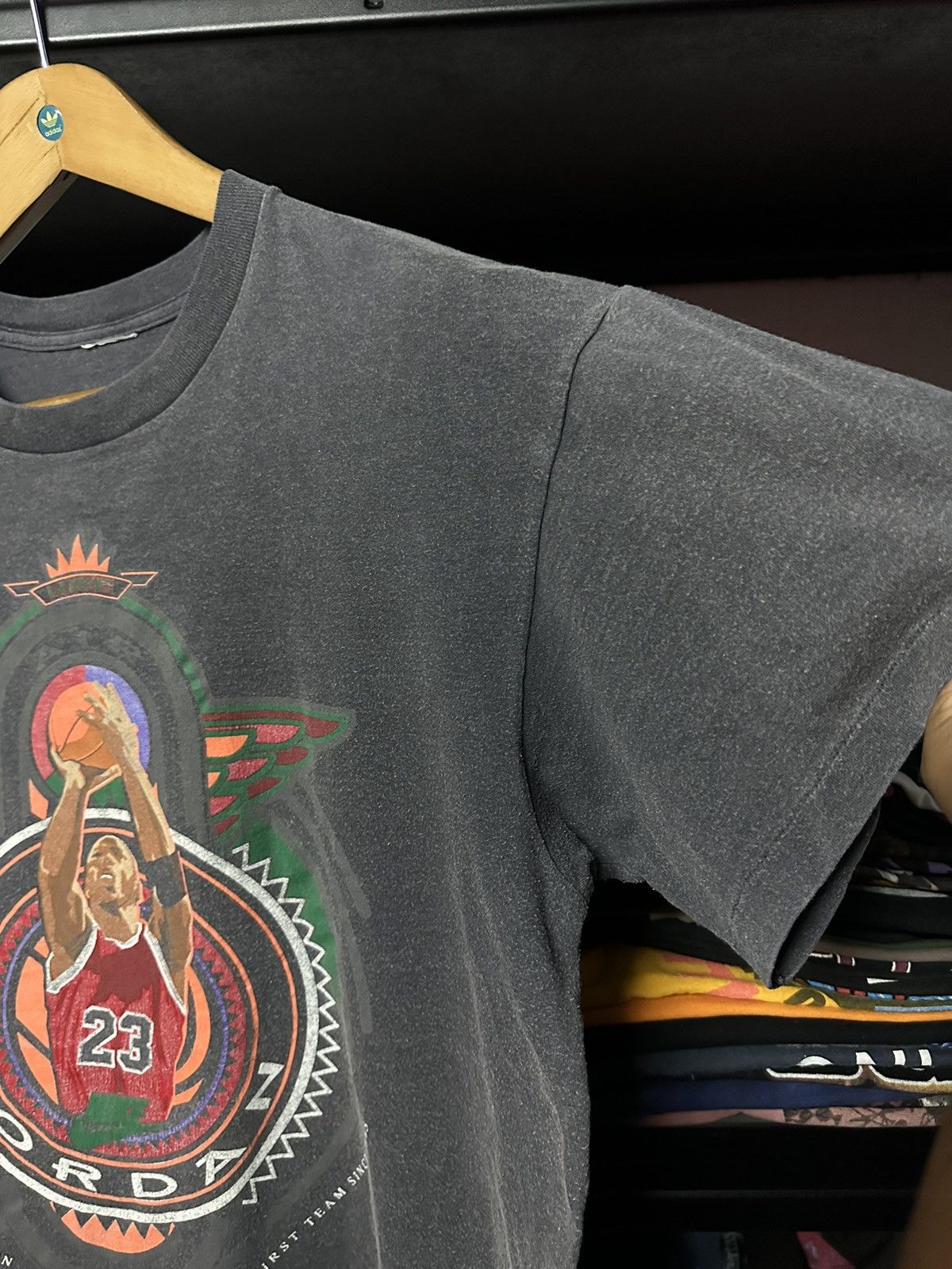 Vintage 90s NBA Nike Air Jordan Sun Faded Tee