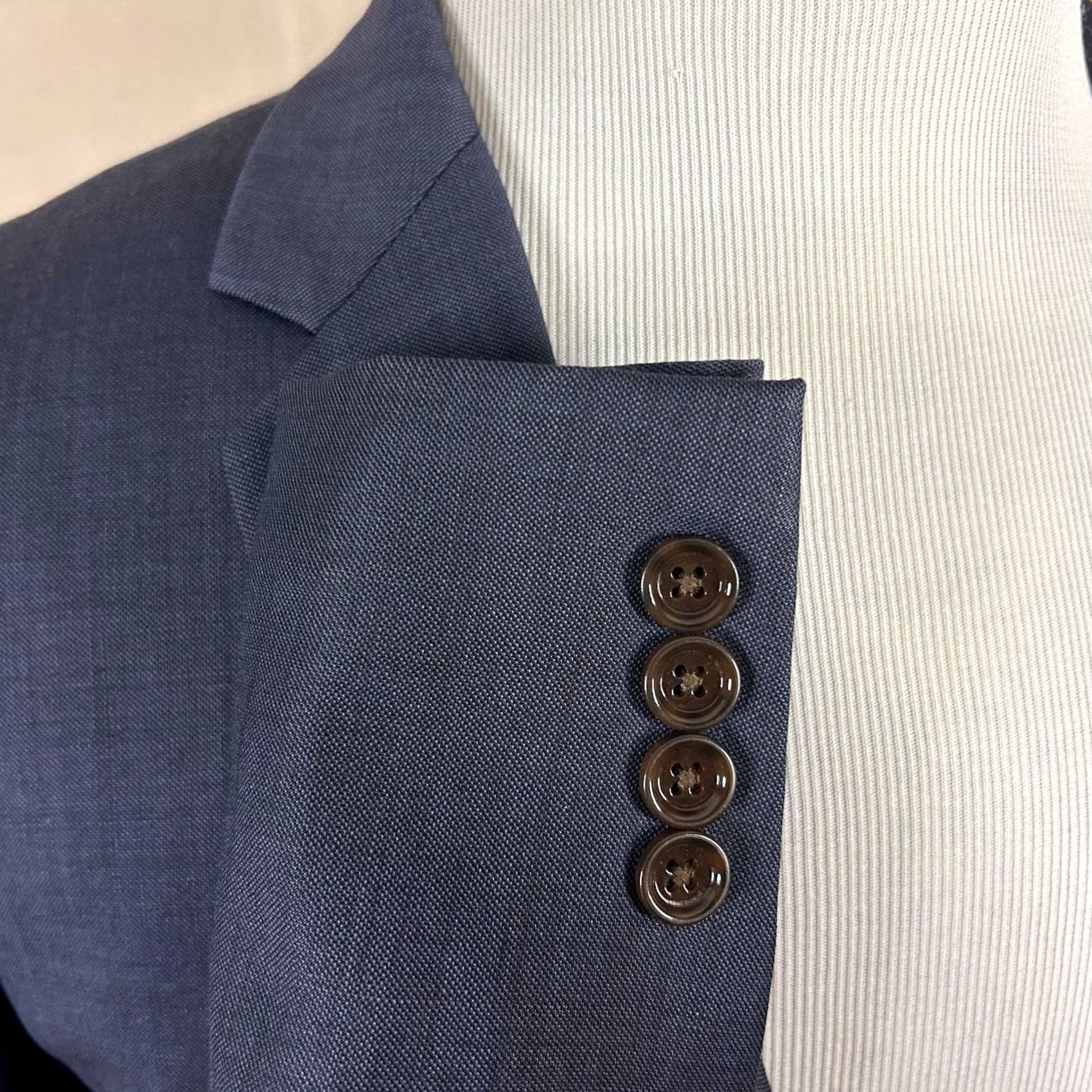 J.Crew J.CREW Thompson Sport Coat 42R Wool Dark Blue Two-Button Double-Vented Jacket/Coat Mens Regular Blue Wool 42R Deux-Button Notch Lapel Vintage No Size US XS / EU 42 / 0 - 5 Thumbnail