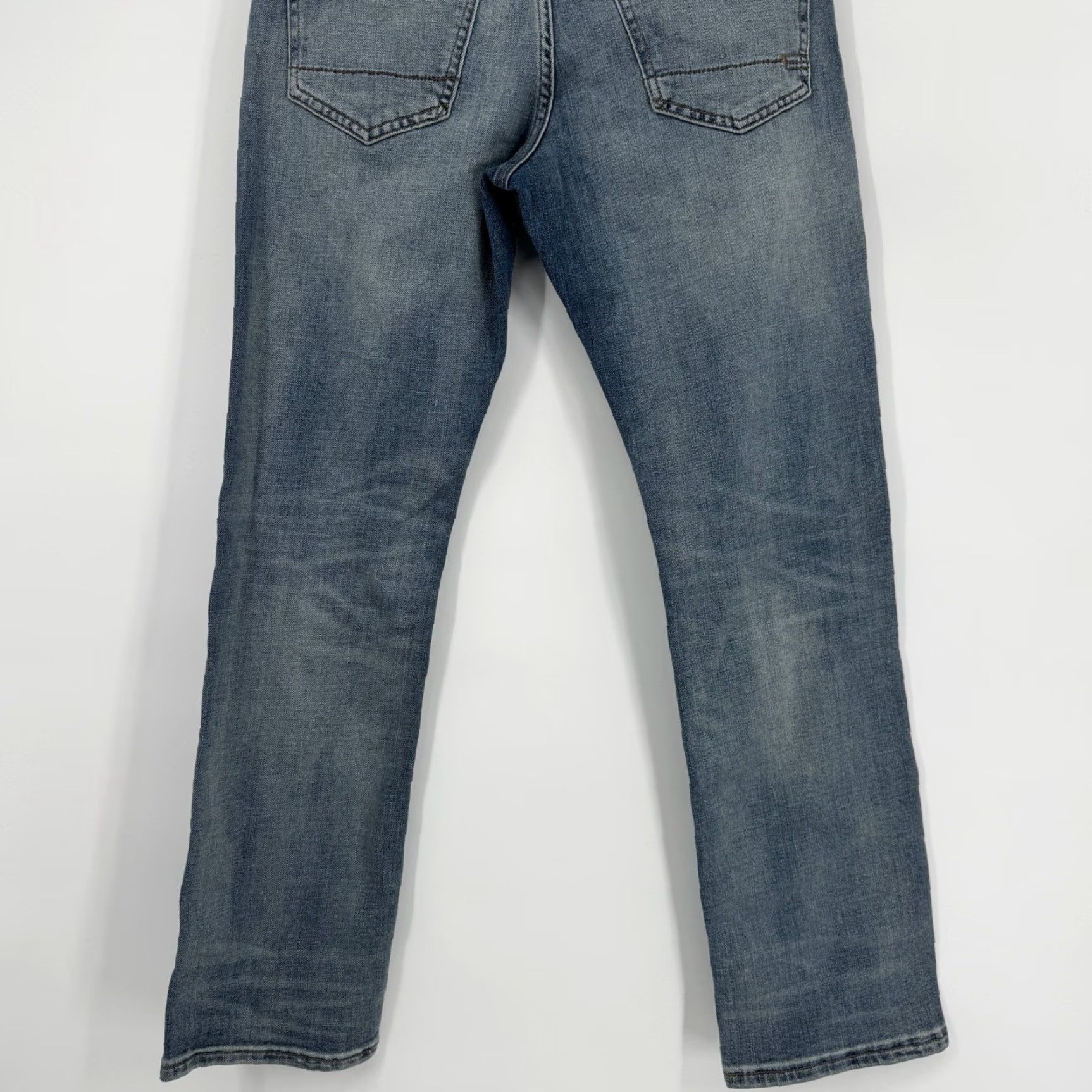 Aeropostale Aeropostale Jeans 28x30 Denim Straight Blue Light Wash NWT Mens Casual Classic 5-Pocket Distressed Stretch Size US 28 / EU 44 - 4 Thumbnail
