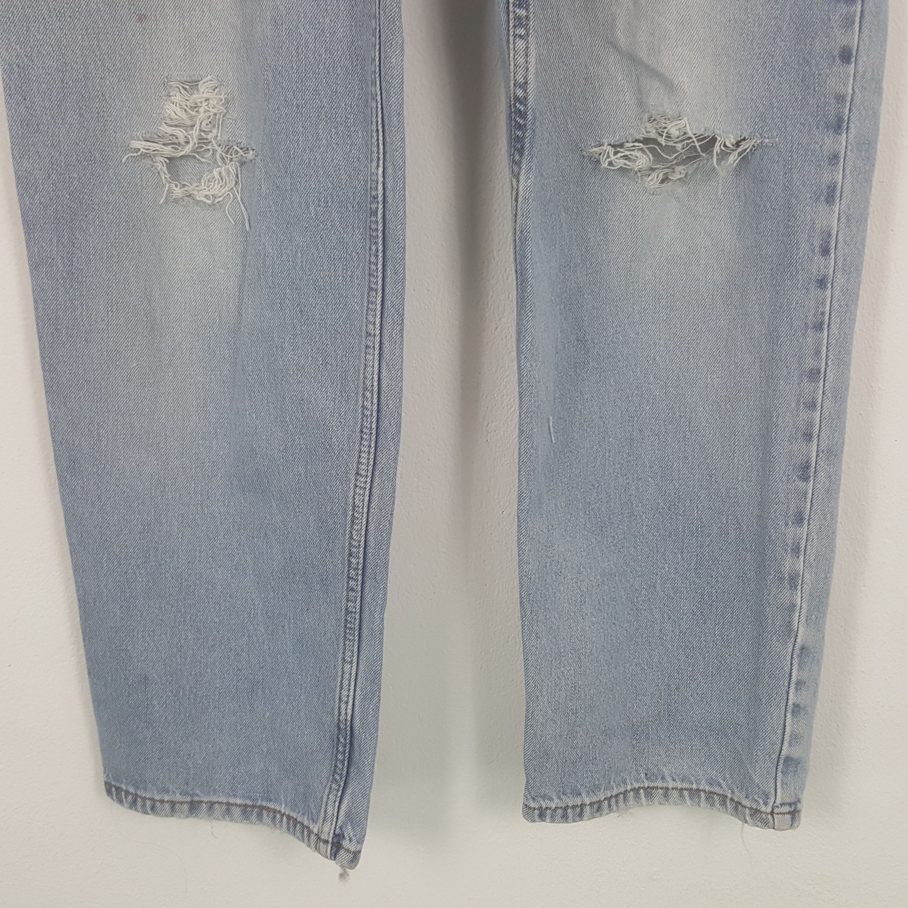 Levi's × Vintage Vintage Levi's 550 American Distressed Denim Jeans Size US 35 - 3 Thumbnail