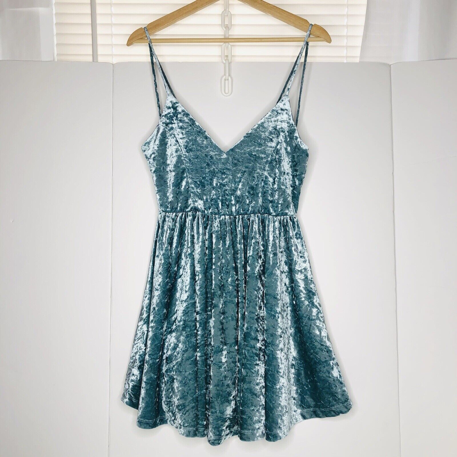 Other Romeo Juliet Couture Mini Dress Womens size S Metallic Teal Size S / US 4 / IT 40 - 2 Thumbnail