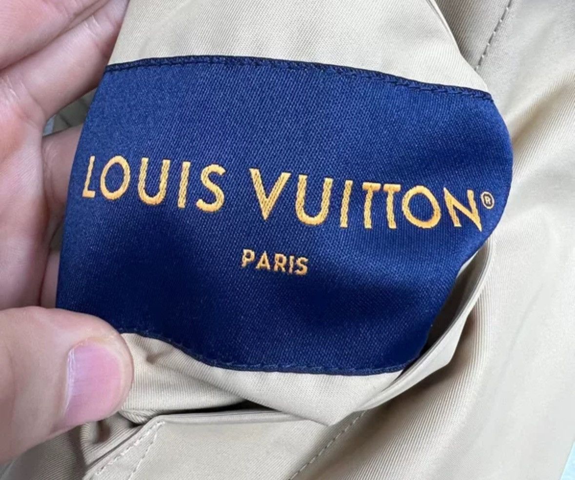 Louis Vuitton Louis Vuitton Monogram print, double-side colored jacket Size US M / EU 48-50 / 2 - 6 Thumbnail