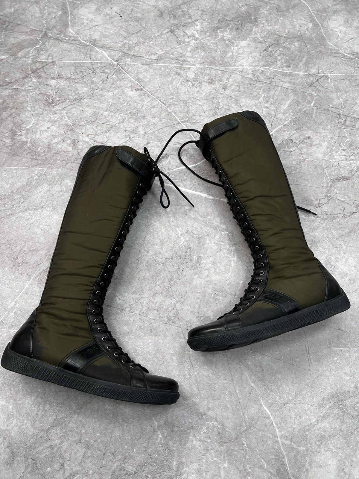 Archival Clothing × Avant Garde × Prada HIGH LEATHER PRADA ARCHIVE 