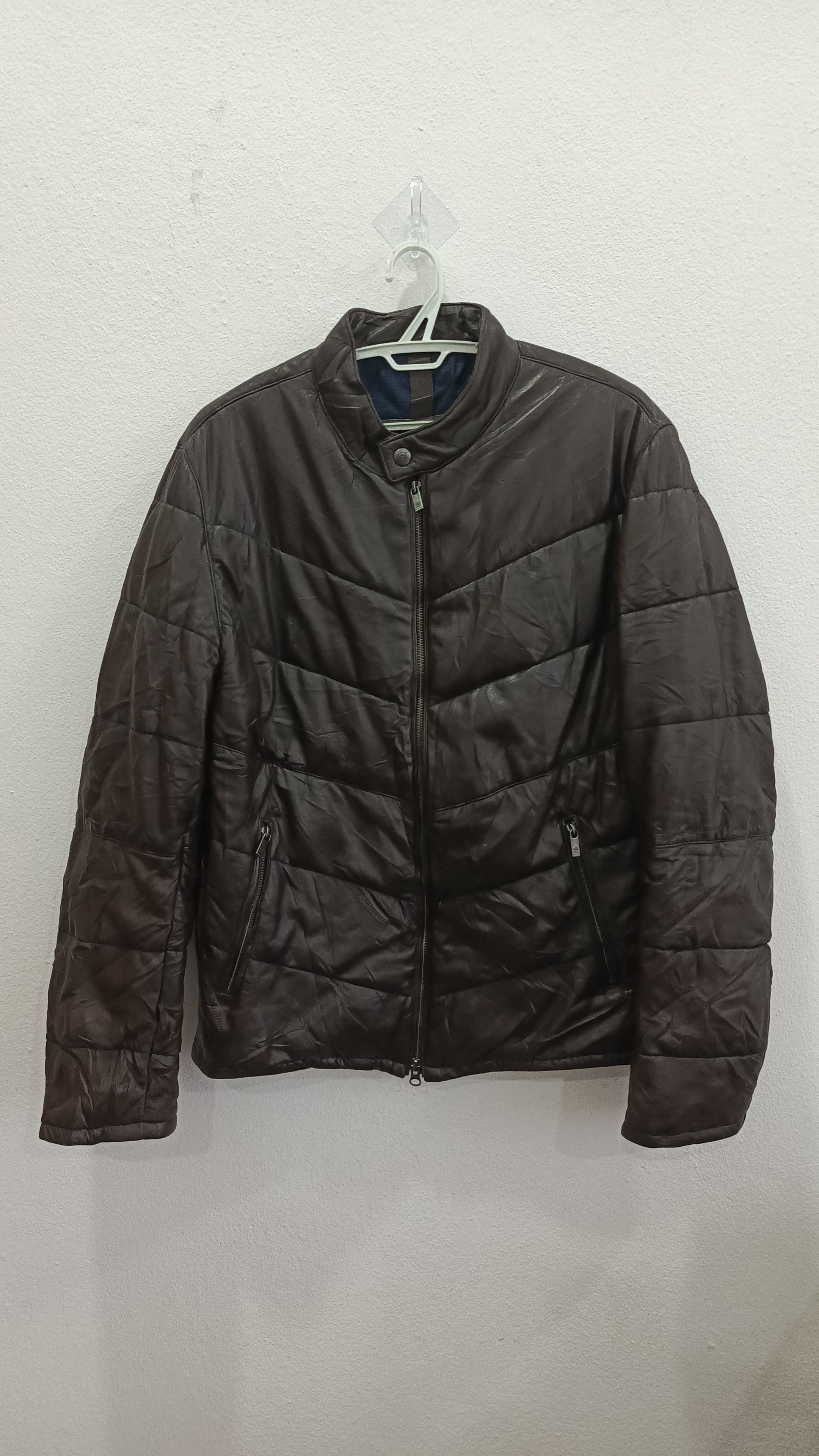 Massimo Dutti Men's Massimo Dutti Quilted Leather Jacket Size US XL / EU 56 / 4 - 1 Thumbnail