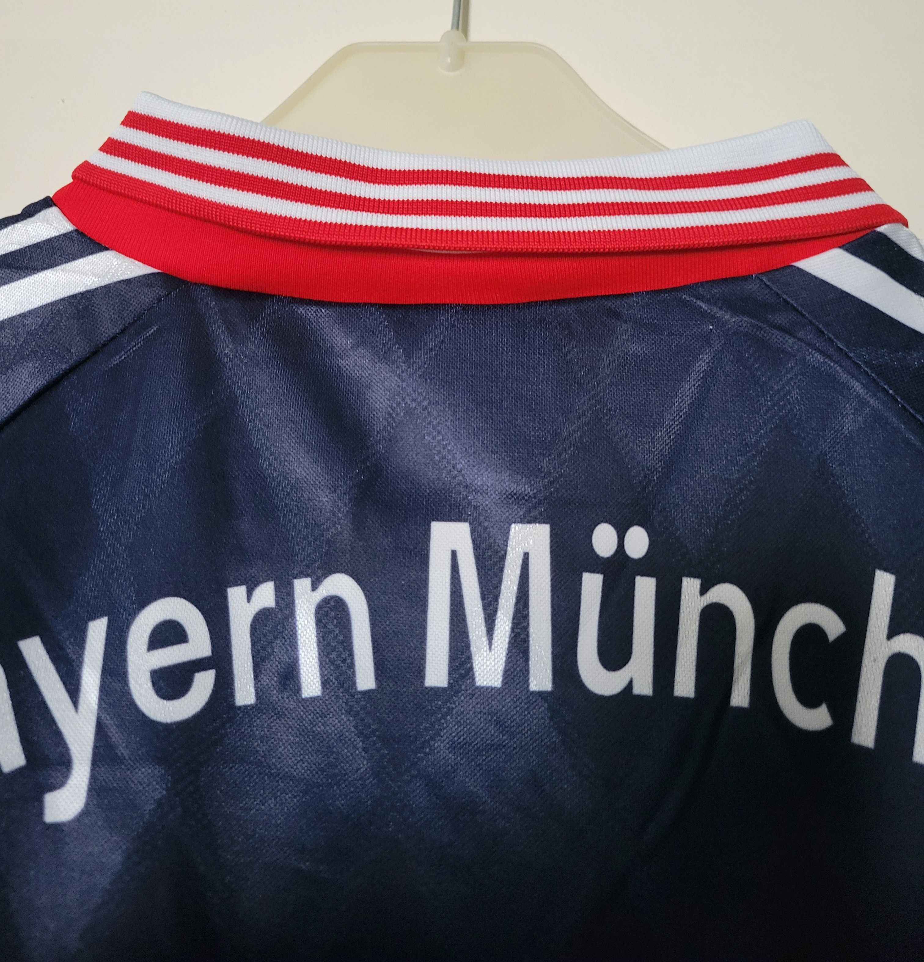 Other Bayern Munich 1997-1999 Matthäus 10 Vintage Soccer Jersey Size US L / EU 52-54 / 3 - 6 Thumbnail