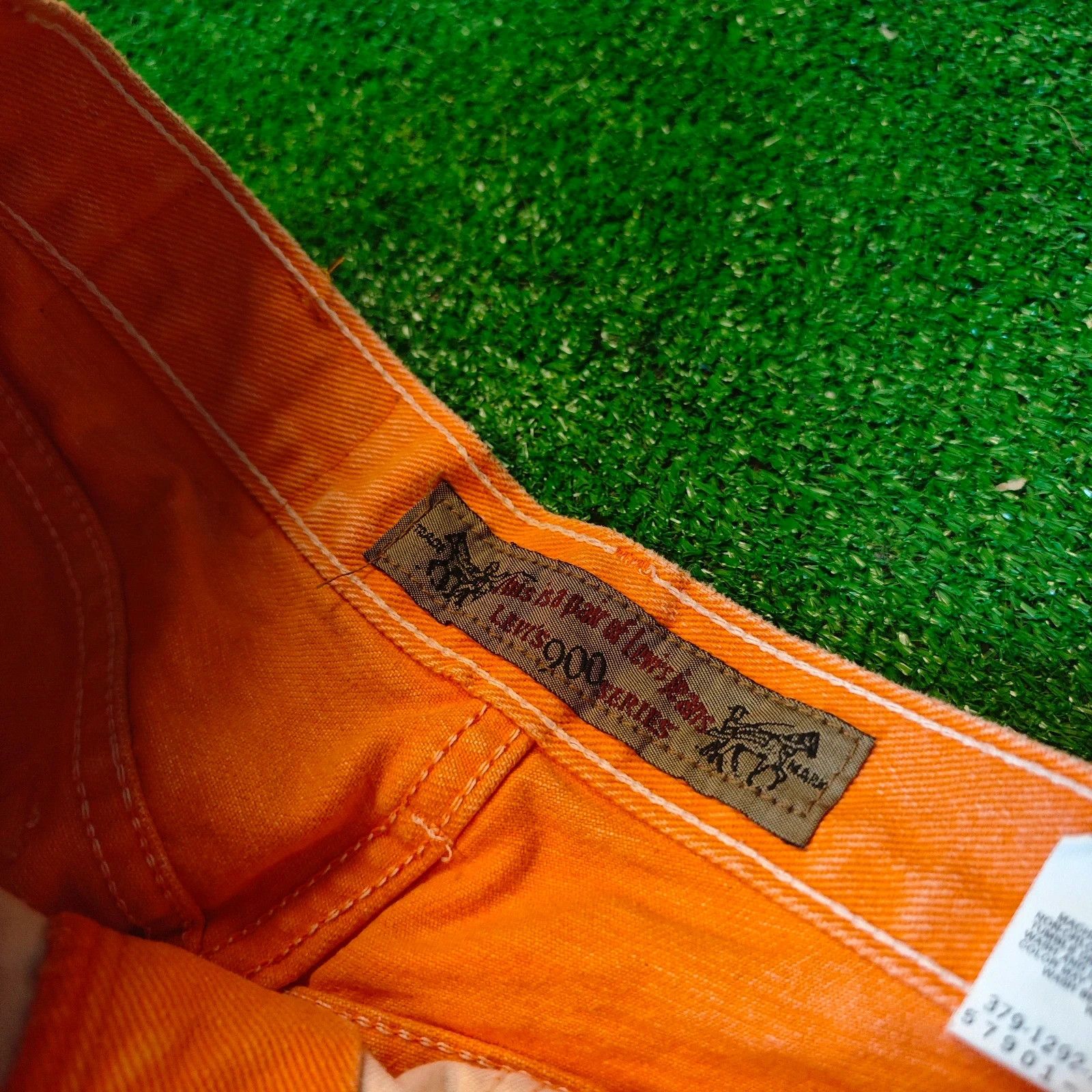 Levi's Vintage Clothing Vintage Levi's 900 Jeans womens 26 Orange 90s drip rare Size 26" / US 2 / IT 38 - 10 Thumbnail