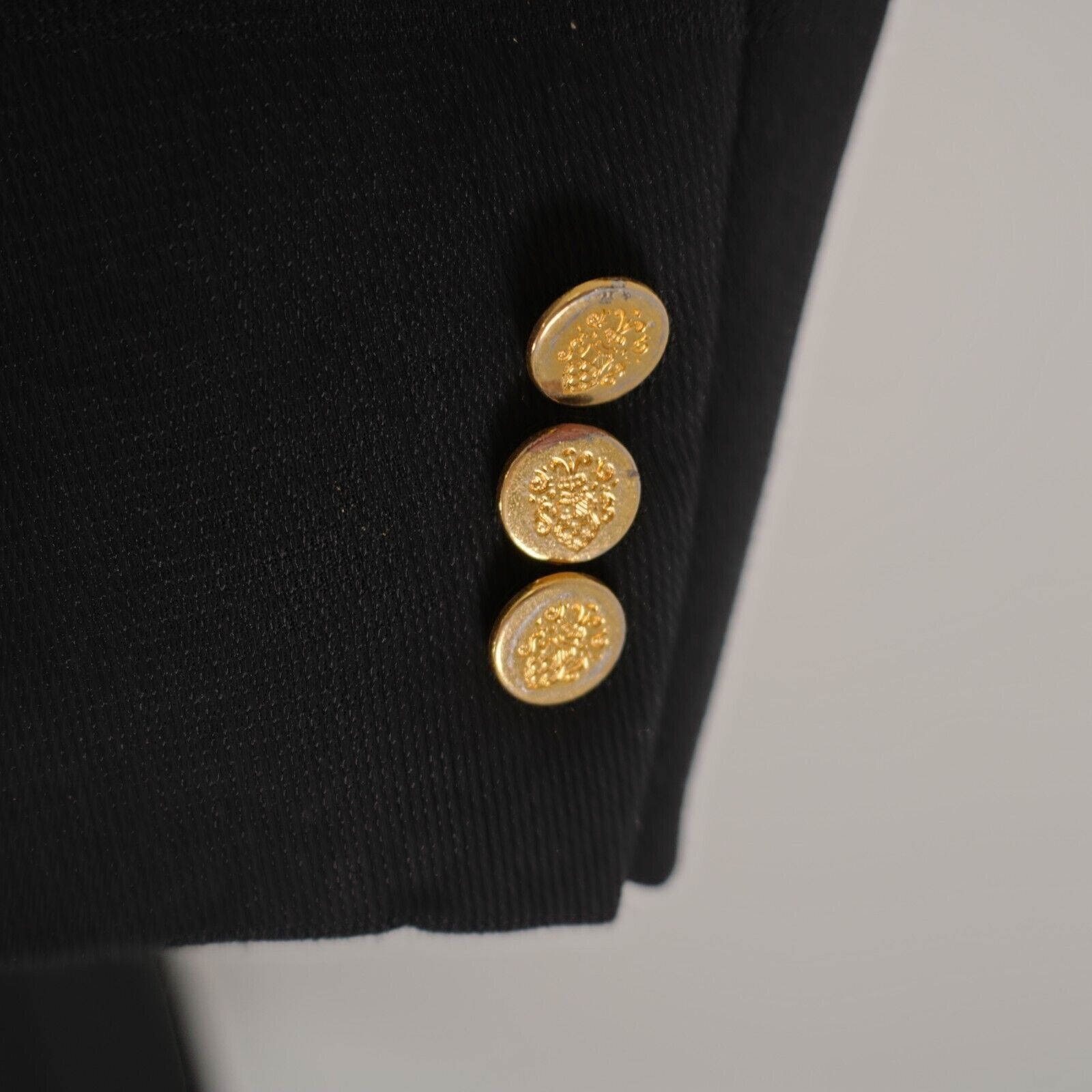 Pronto Uomo Pronto Uomo Thick Textured Worsted Wool Black 3 Gold Button Size 48L - 3 Thumbnail