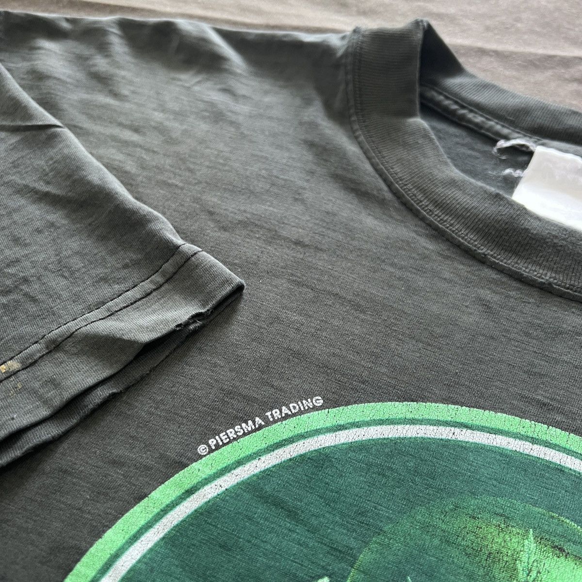 Vintage Amsterdam Weed Drug Art Tee Thrashed Sun Faded Distressed Size US XL / EU 56 / 4 - 7 Thumbnail