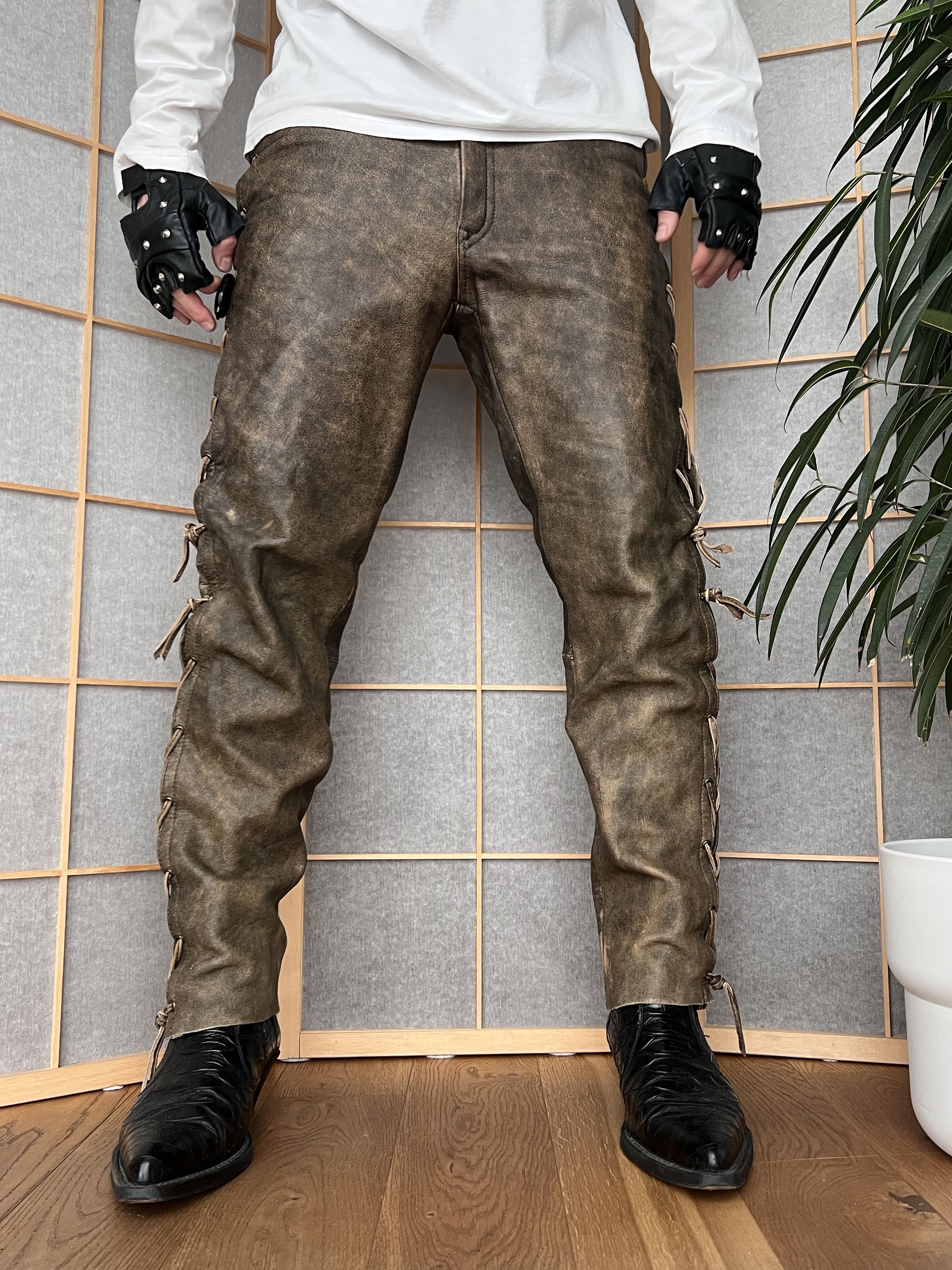 If Six Was Nine True faded VTG 90s cowboy core leather pants lace up opium L Size US 34 / EU 50 - 2 Thumbnail