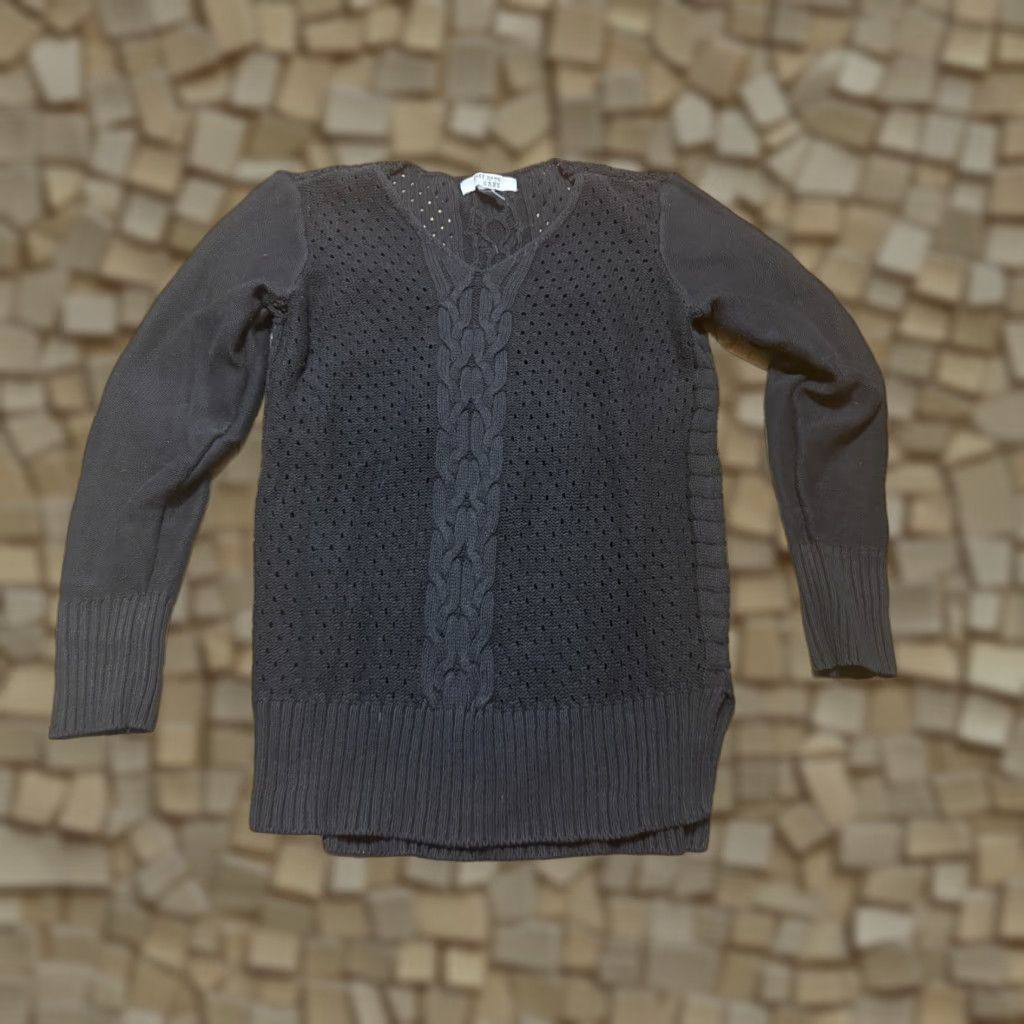 Vintage Ruff Hewn Sweater, Cable-Knit, V-Neck, Black, Women's Medium, Pullover, Long Sleeve, Casual, Regular Fit, Knit, Solid, Wool/Knits? Size M / US 6-8 / IT 42-44 - 1 Thumbnail