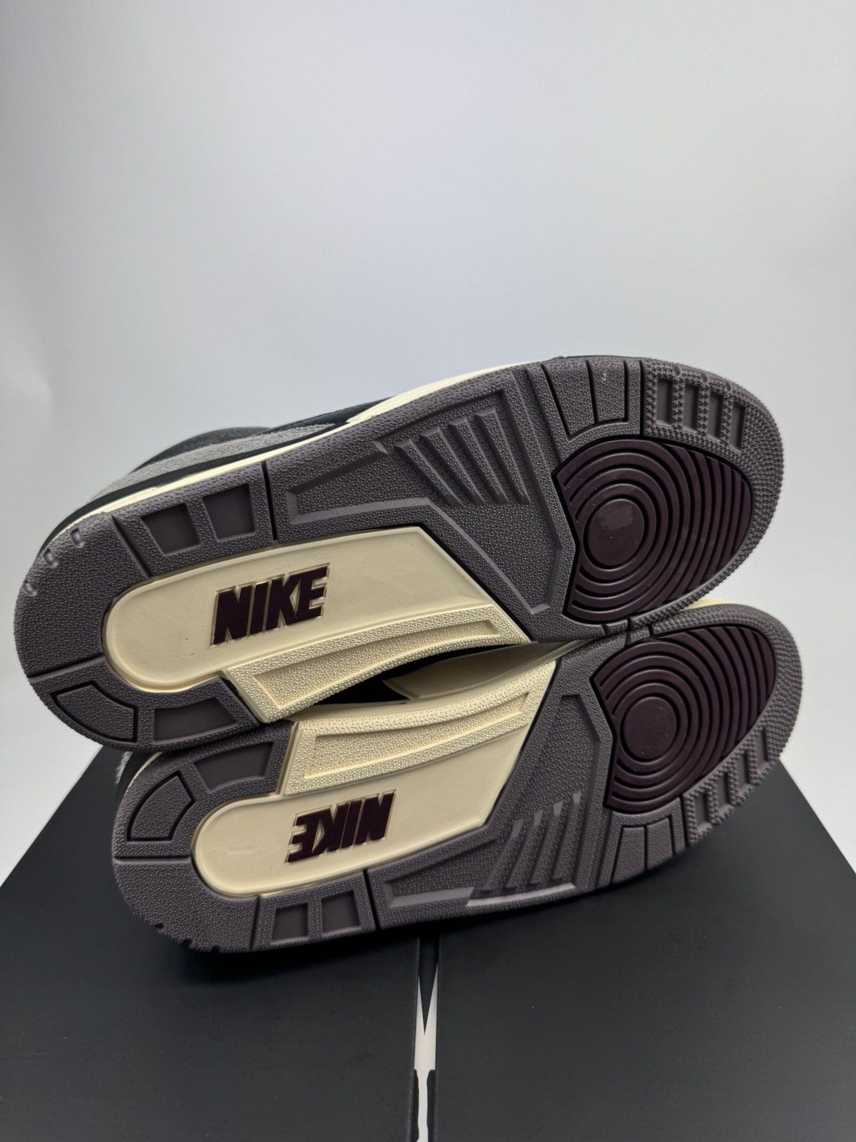 Jordan Brand JORDAN 3 RETRO OG SP SNEAKERS Size US 12.5 / EU 45-46 - 4 Thumbnail
