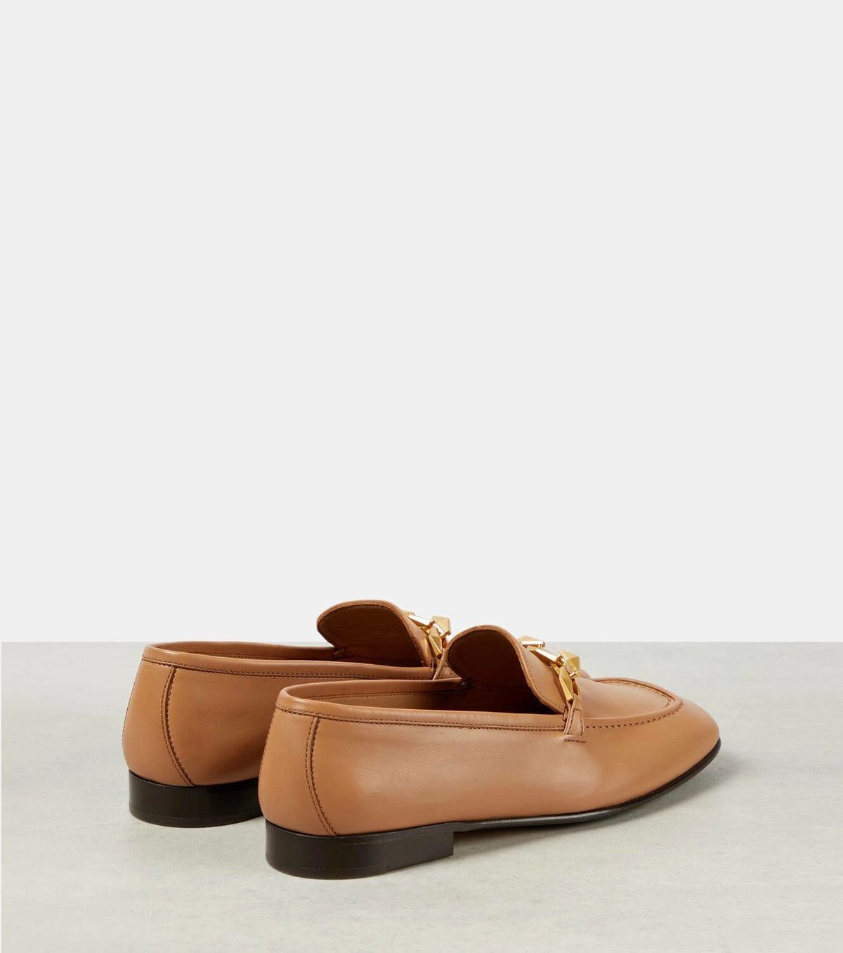 Jimmy Choo o1y0326 Loafers in Camel Size US 6 / IT 36 - 2 Thumbnail