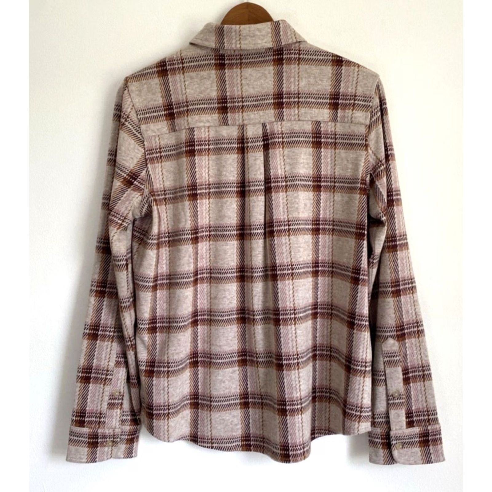 Faherty Faherty Women's Legend Sweater Shirt Plaid M Brown Long Sleeve Button Up Casual Workwear Turf City Designer Womens Size M / US 6-8 / IT 42-44 - 2 Thumbnail
