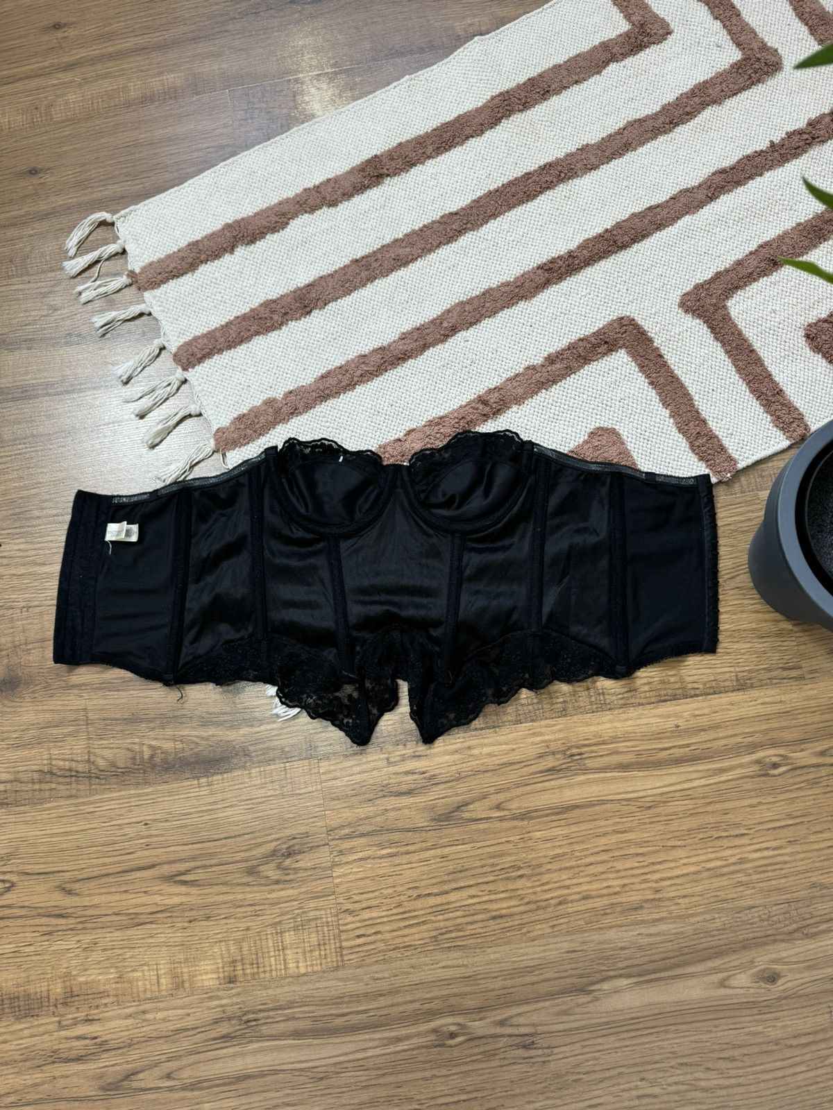 Victoria's Secret VICTORIA’S SECRET CORSET ROSE LACE CORSET Size S / US 4 / IT 40 - 6 Thumbnail