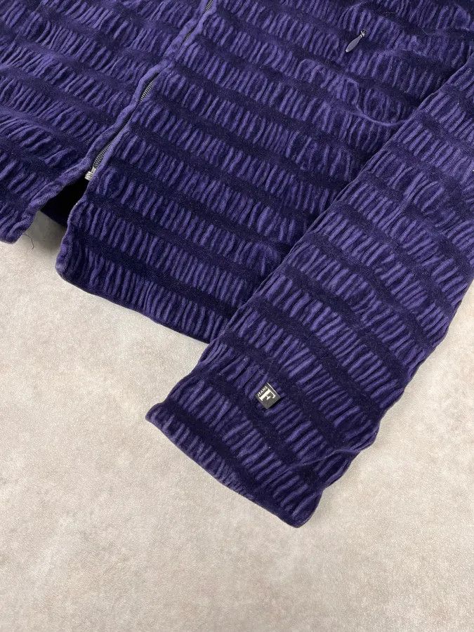 Gianfranco Ferre 1990s Gianfranco Ferré Navy Velvet Zip-up Jacket Size S / US 4 / IT 40 - 6 Thumbnail