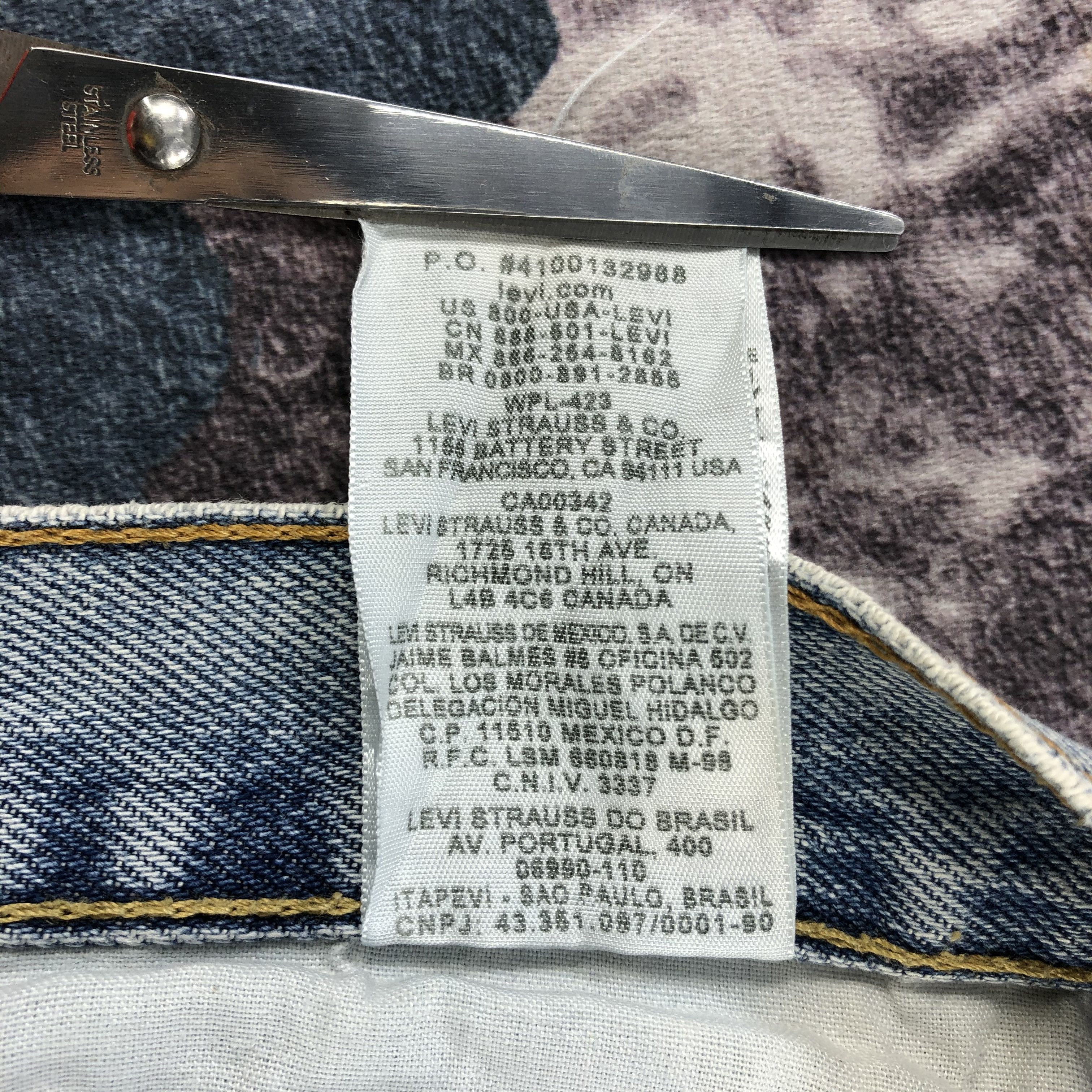 Levi's × Vintage Vintage Light Wash Levis 505 Jeans-JM2684 Size US 36 / EU 52 - 15 Thumbnail