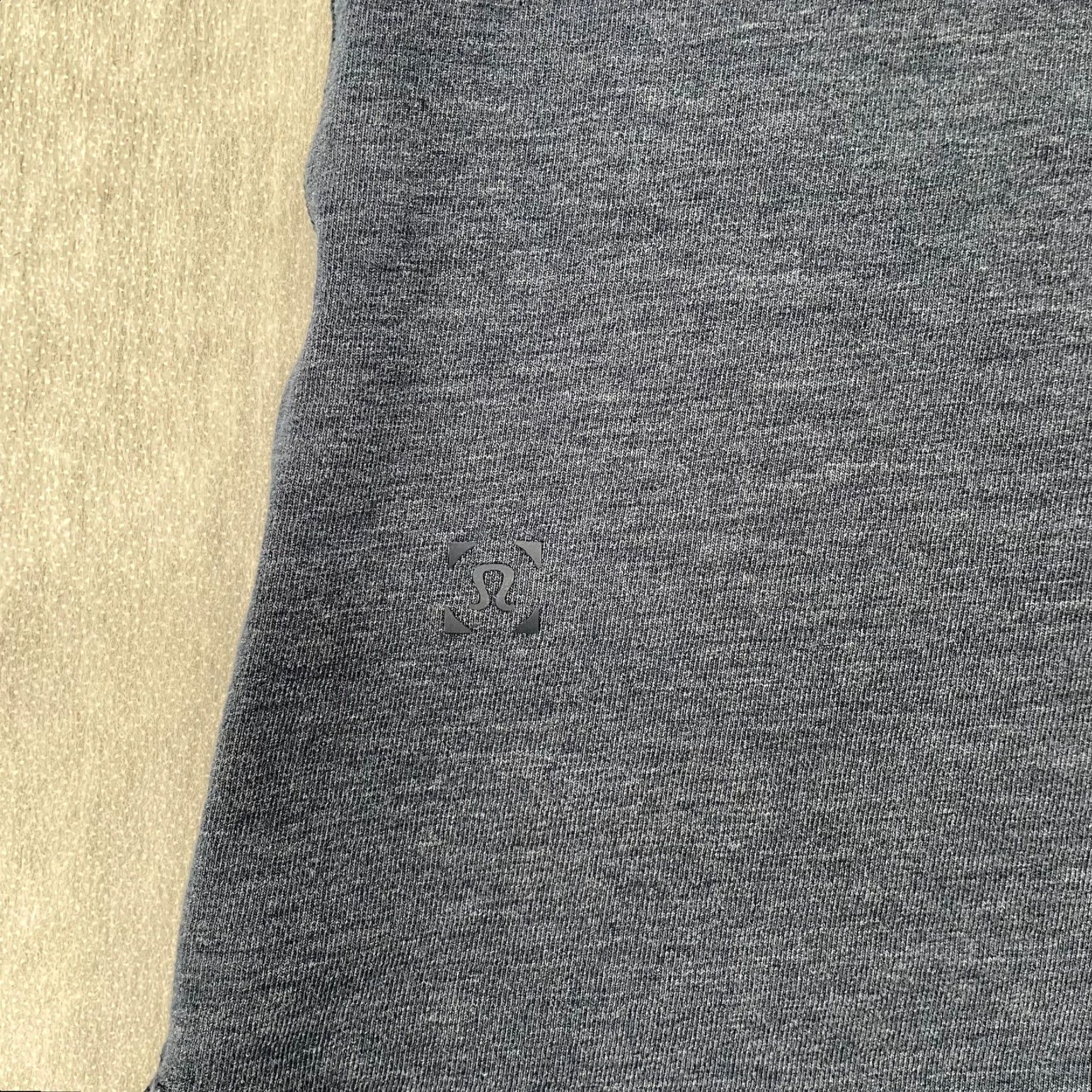 Lululemon Lululemon Shirt Adult XL Blue Everyday Short Sleeve Tee Gym Active Mens Athleisure Size US XL / EU 56 / 4 - 4 Thumbnail