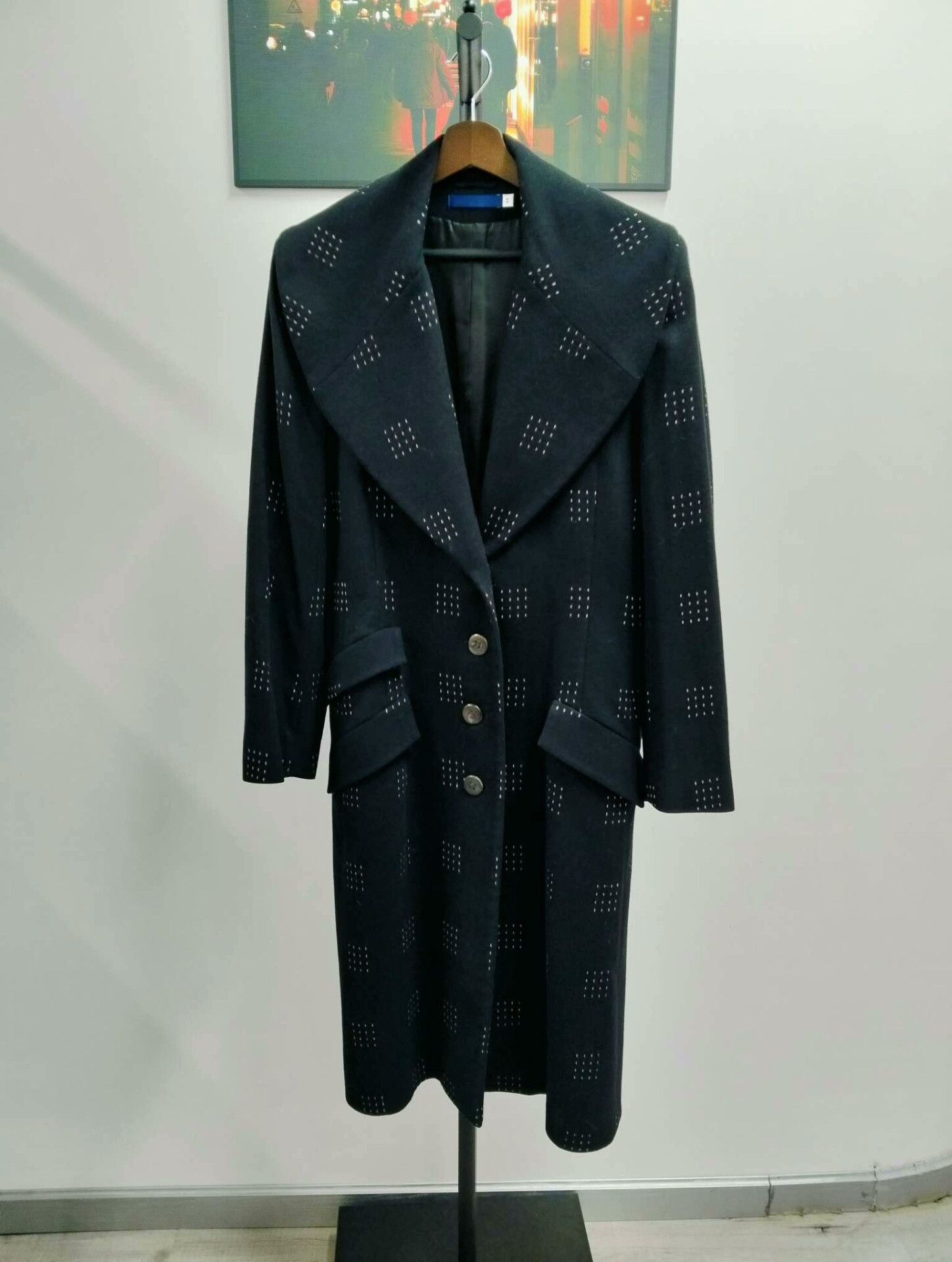 Givenchy GIVENCHY Women's Wool Blend Coat Size 40 Size US L / EU 52-54 / 3 - 1 Thumbnail